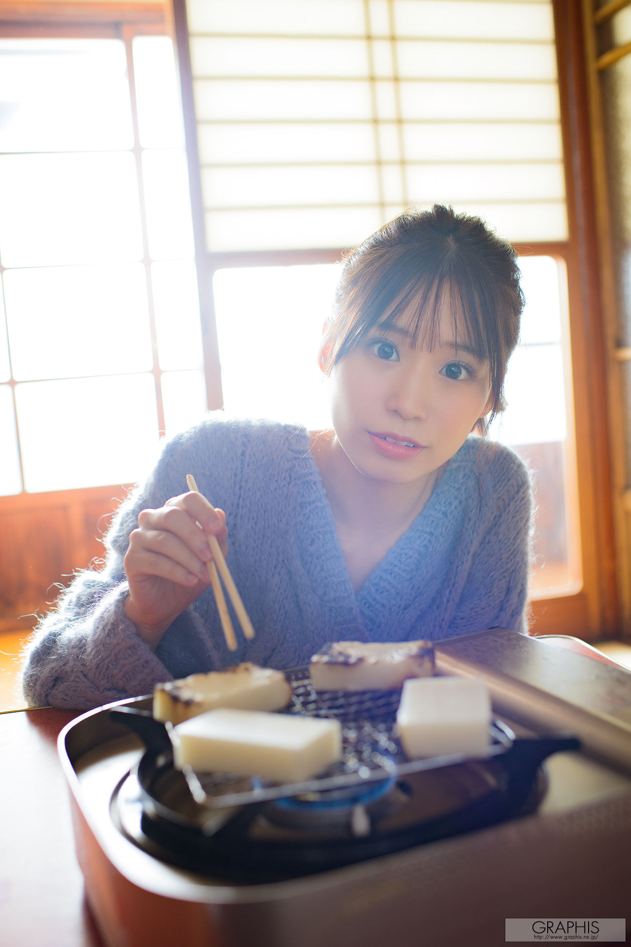 [Graphis] Limited Edition Nana Miho 未歩なな New Year Special 2024_第2张