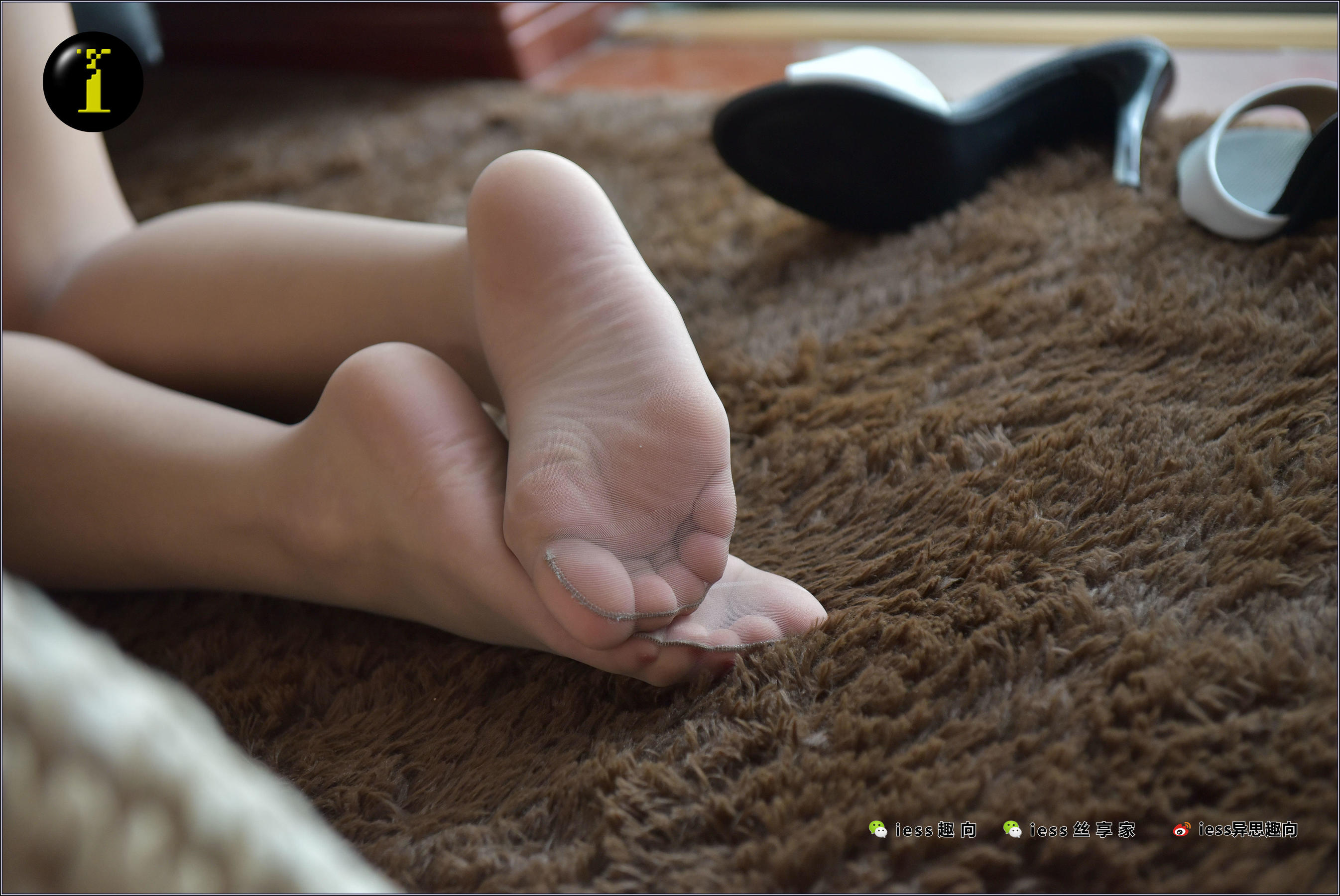 [IESS普惠集] 026 模特珊珊 《脚后跟》_第1张