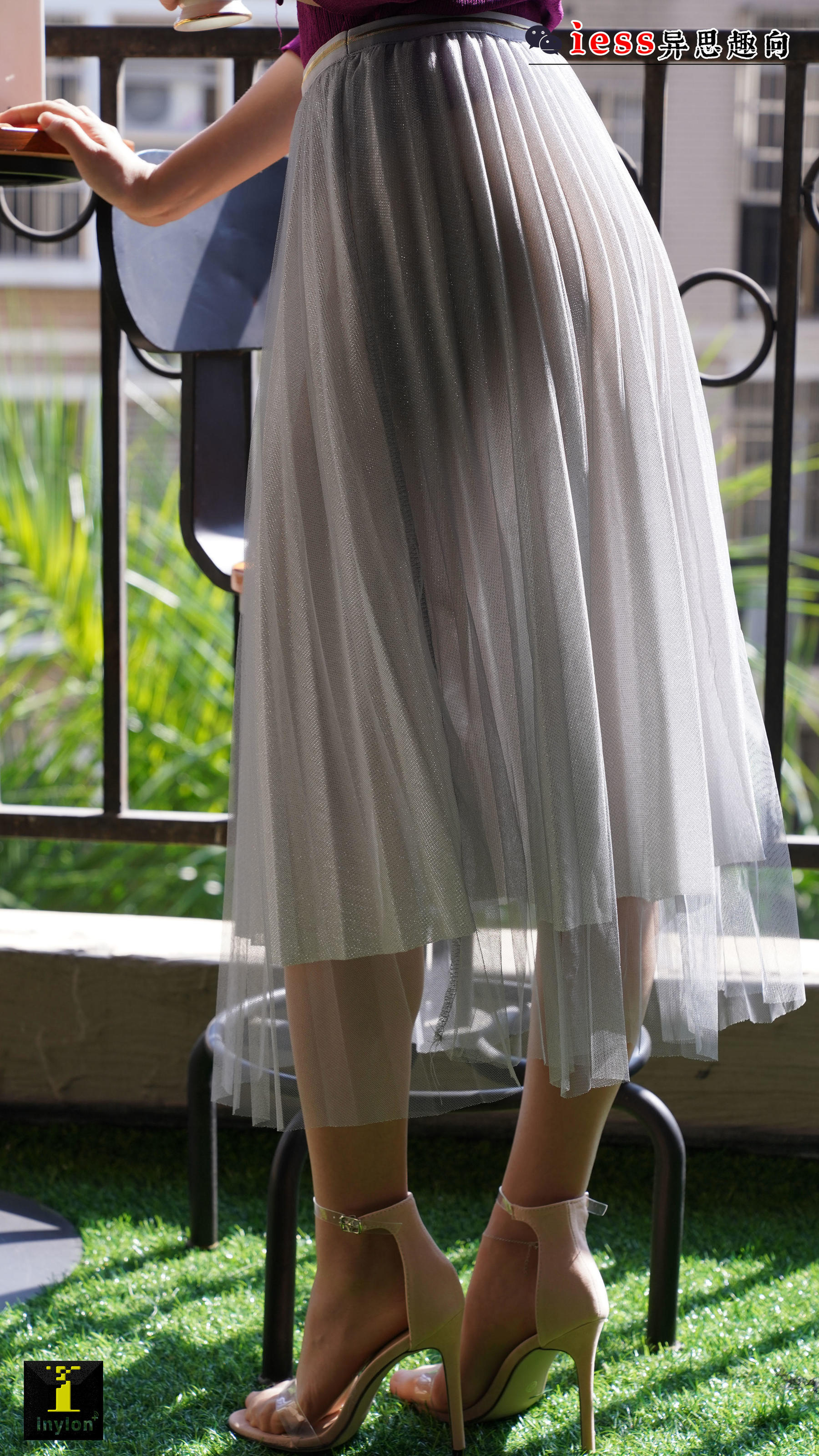 [IESS普惠集] 130 模特格格 《会透光的裙子》_第3张