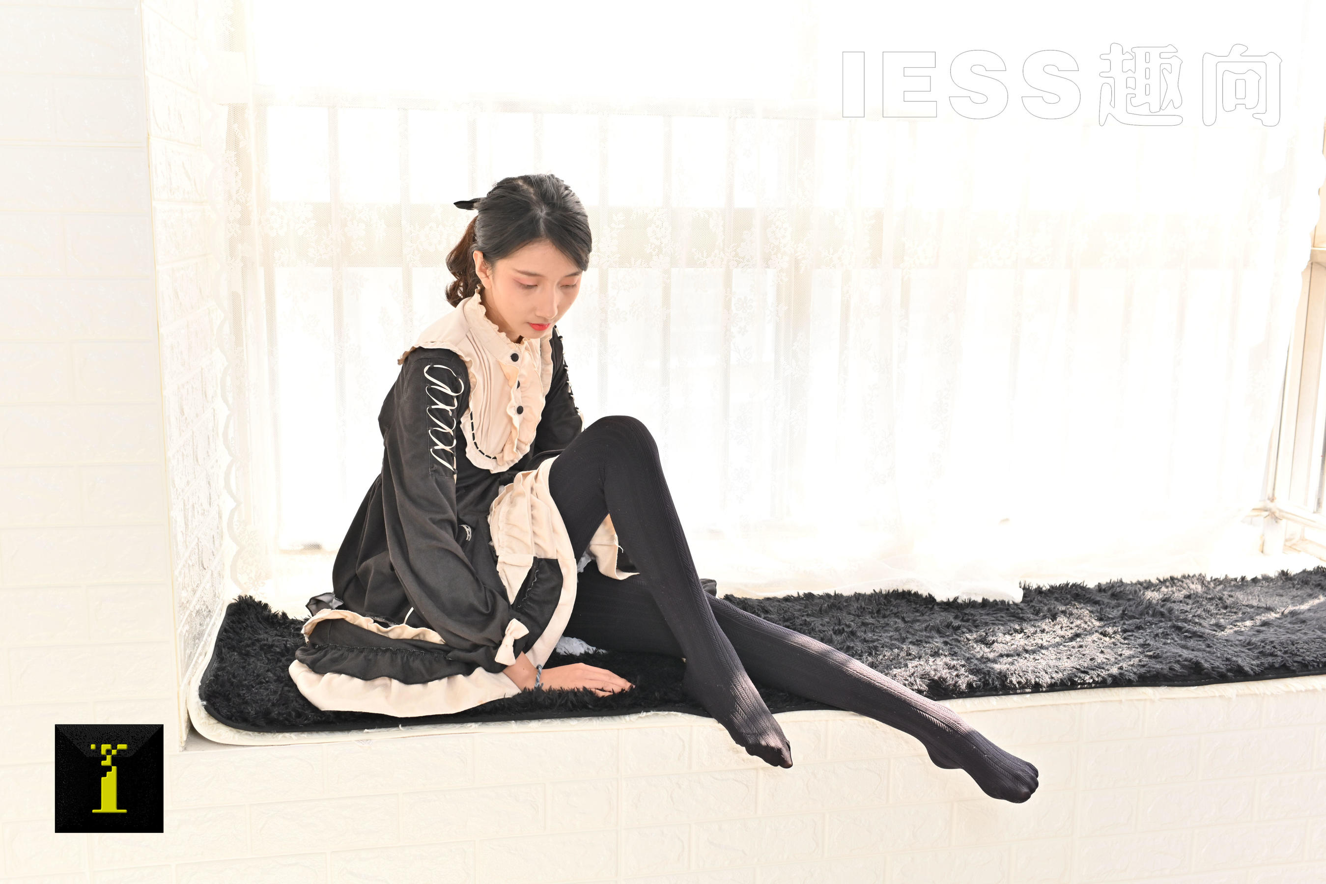 [IESS普惠集] 140 模特森爷 《厚袜子》_第1张