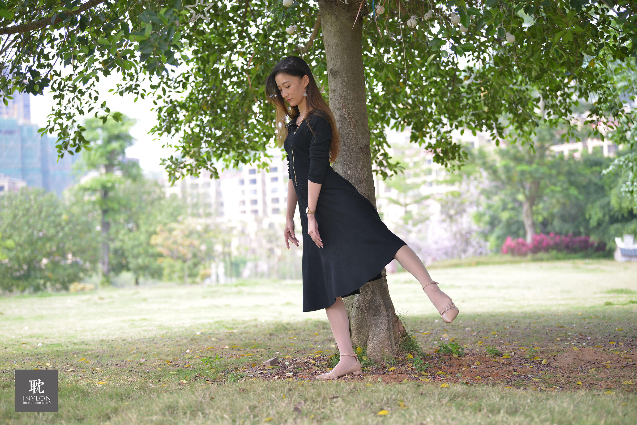 [IESS普惠集] 207 模特秋秋 《秋秋的一组随拍》_第2张