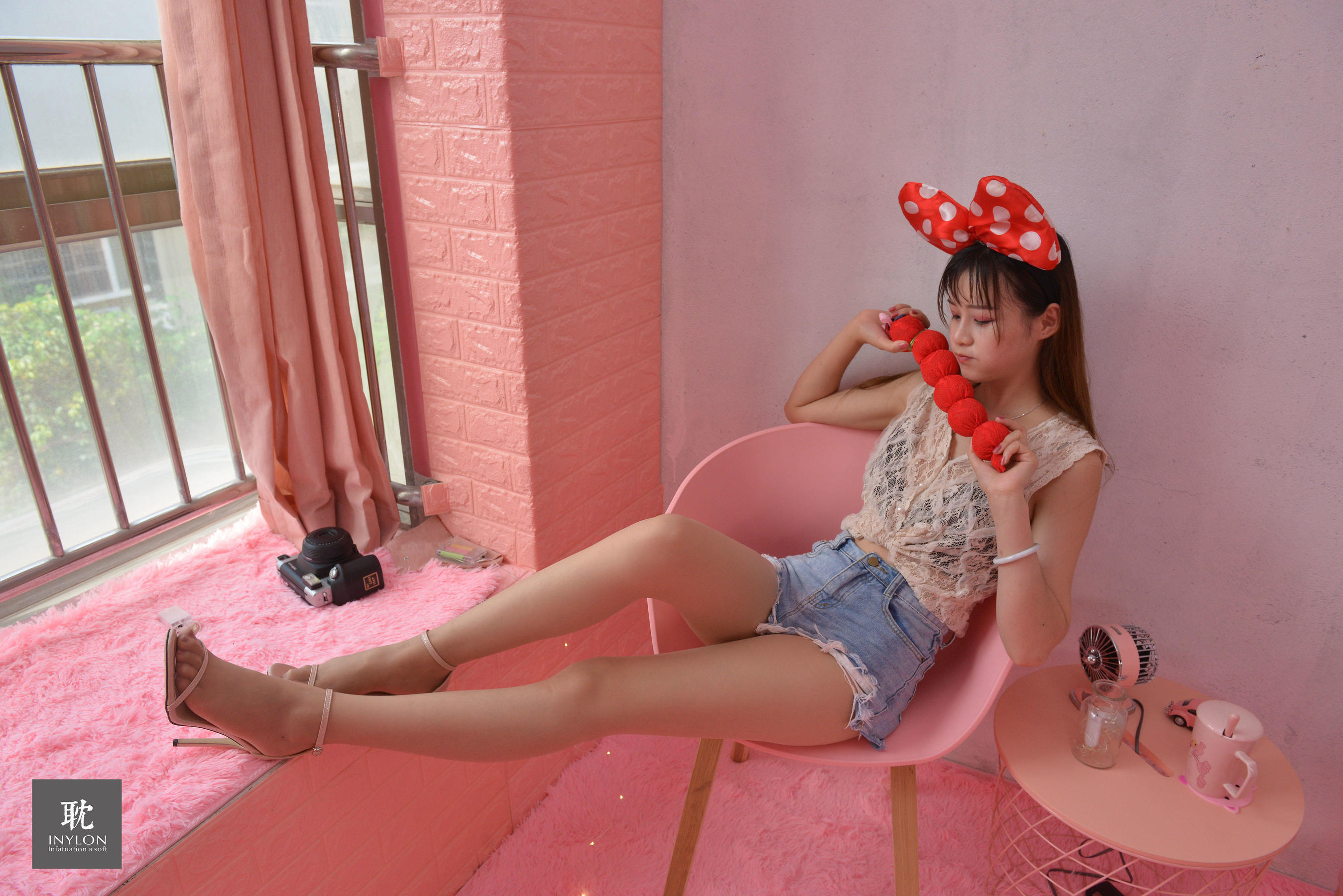 [IESS普惠集] 234 模特九妹 《快乐的丝袜》_第1张