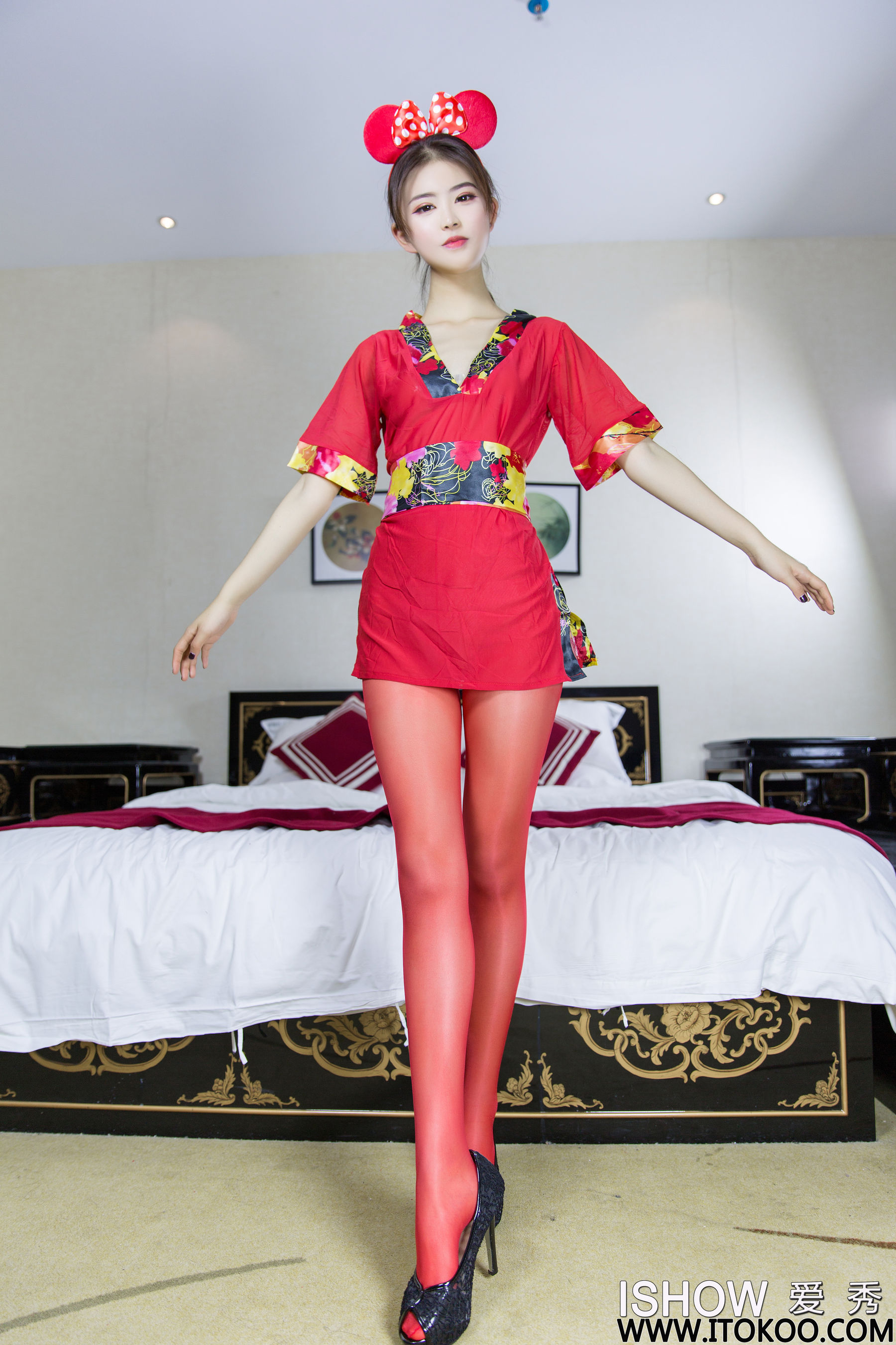 [爱秀ISHOW] No.213 杨伊伊Eva 鼠你最美_第4张