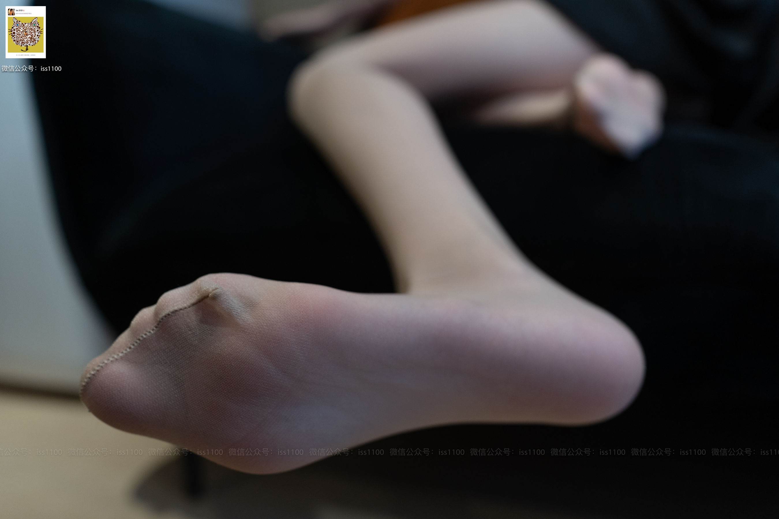 [ISS系列]  酸酸 黑衬衫_第1张