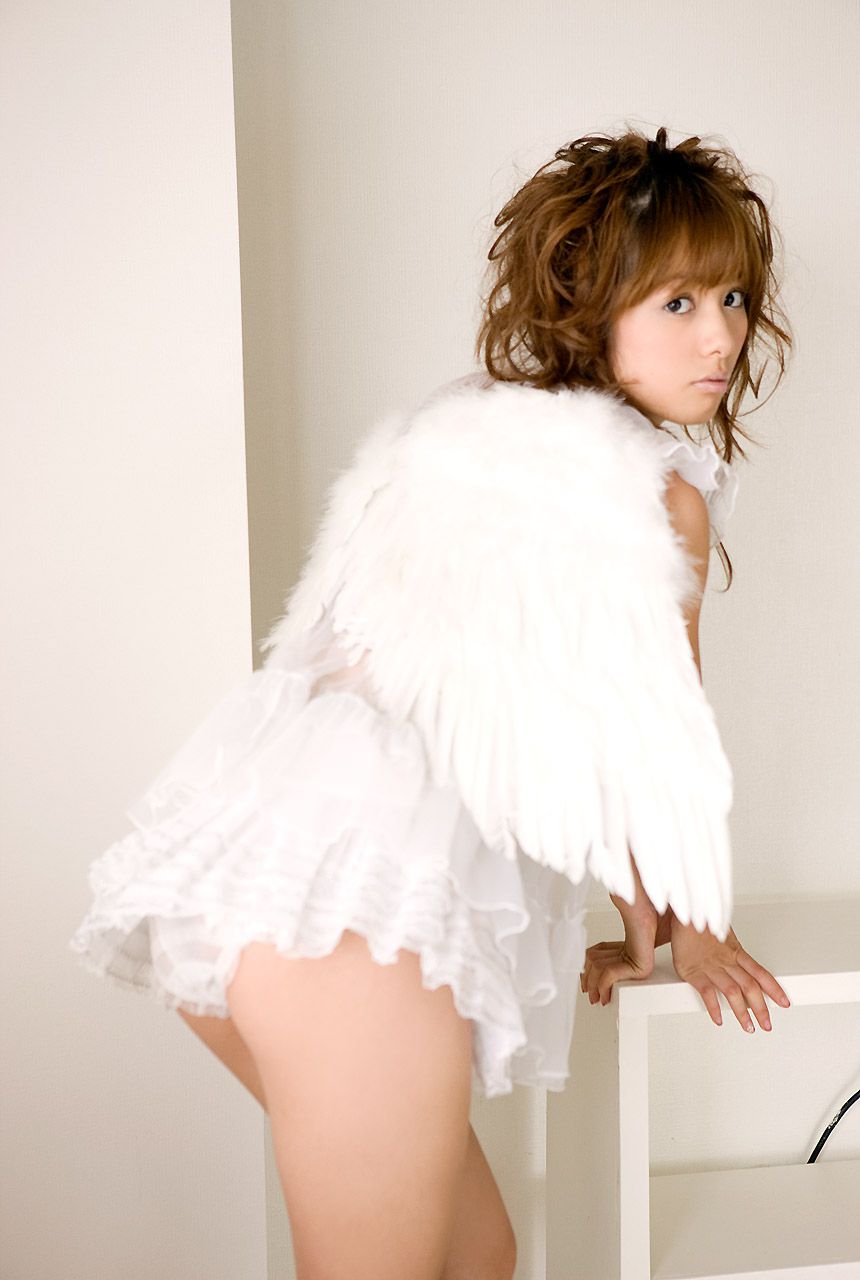 陈怡/ローラ?チャン《Heatwave》 [Image.tv]_第2张