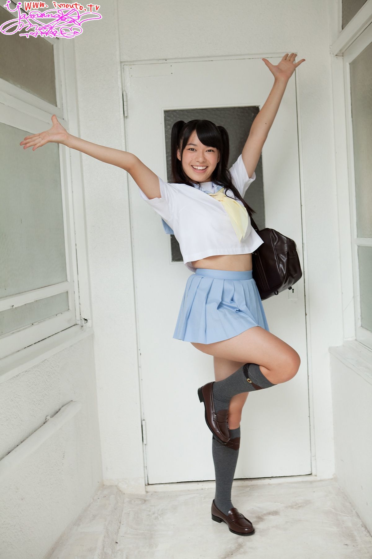 山中知惠 ~ cosplay 学生装诱惑 [Imouto.tv]_第5张