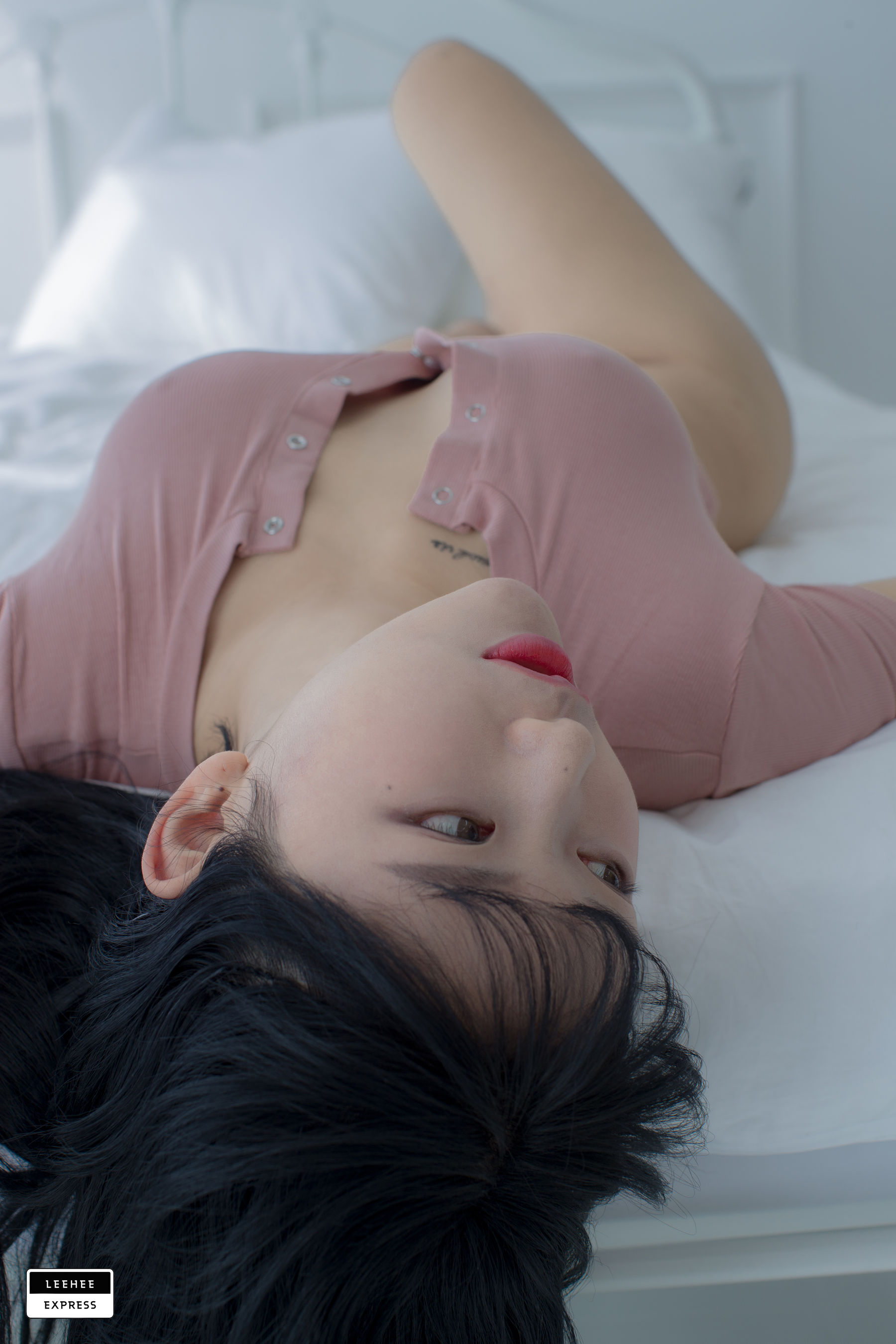 [LEEHEE EXPRESS] LEHF-017B - U.Hwa_第1张