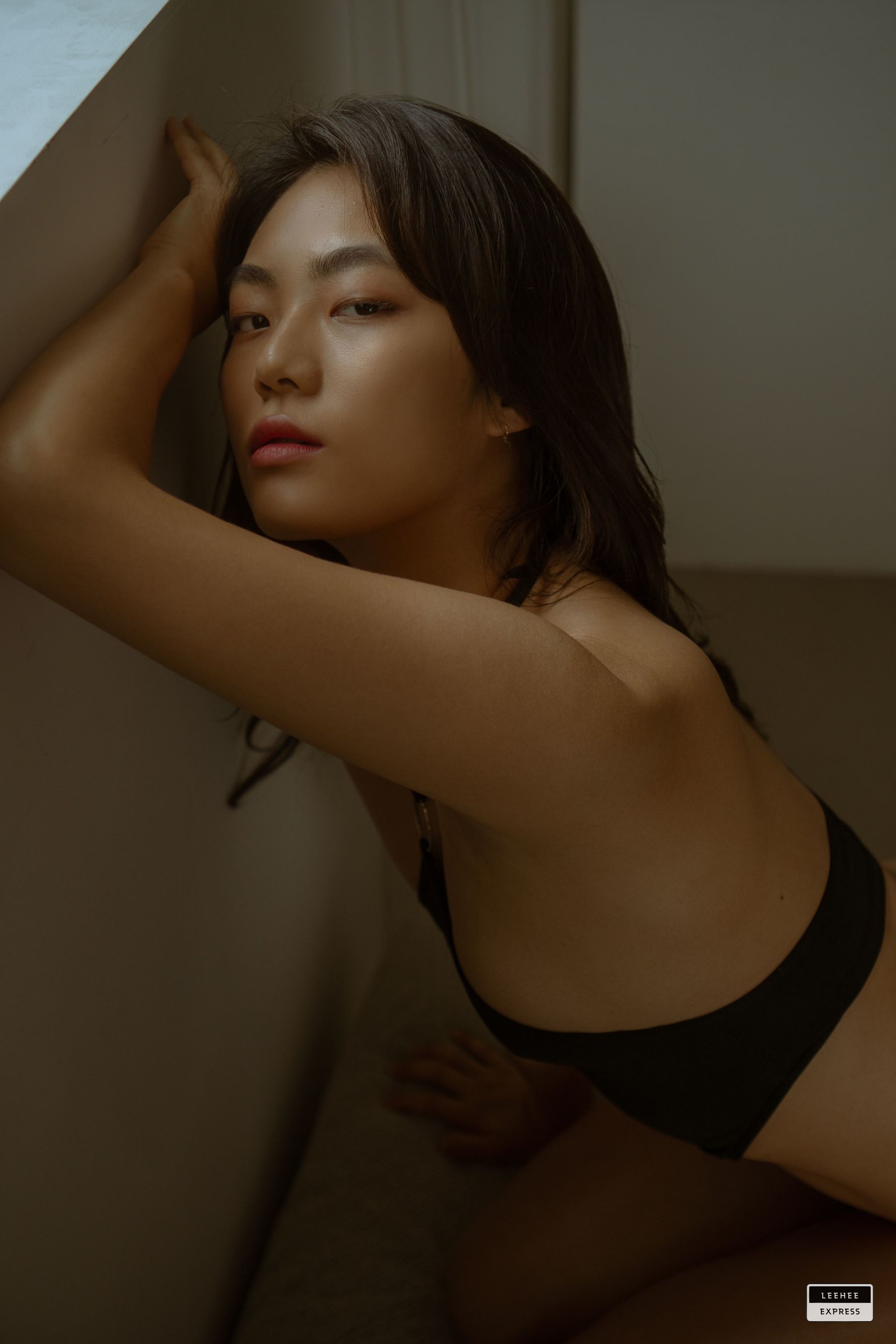 [LEEHEE EXPRESS] LEHF-048 - Son.J_第2张