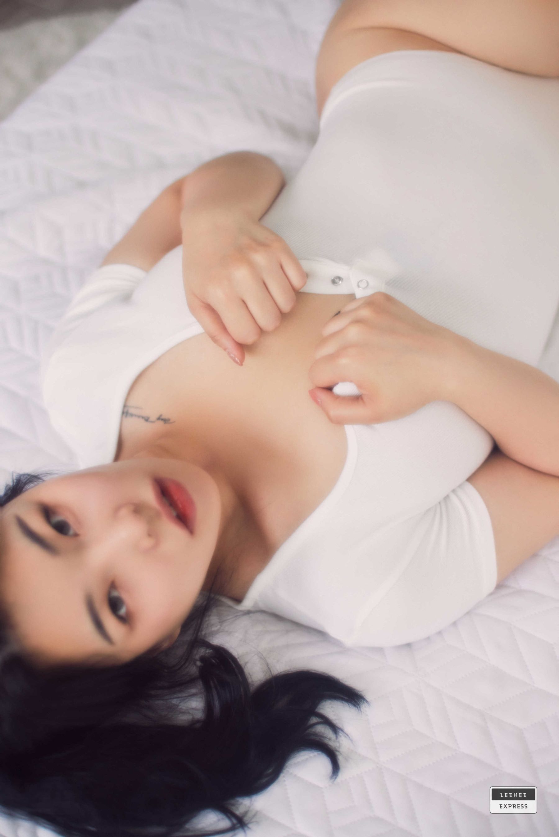 [LEEHEE EXPRESS] LEHF-236 - Futures Model_第3张