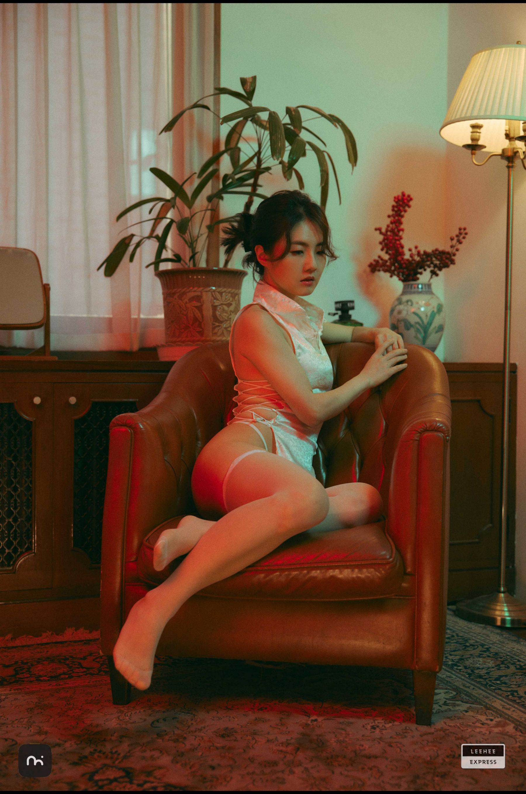 [LEEHEE EXPRESS] LEBE-235 - Ray_第1张