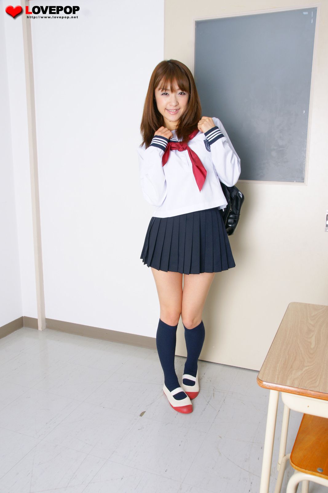 Mihiro Taniguchi 朝美穗香 Otakara 校服 001 [LovePop]_第2张