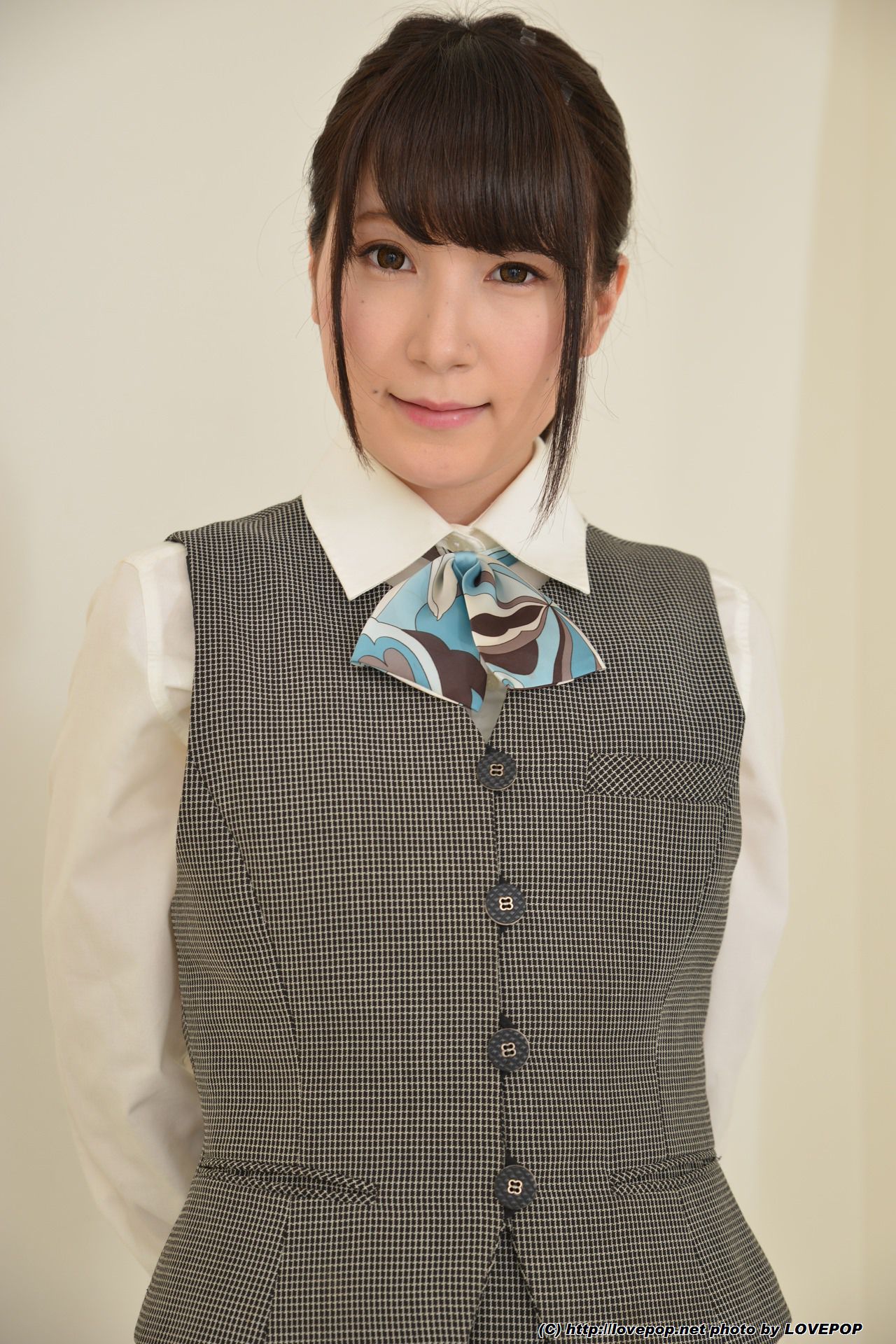 Aika Rino あいか莉乃 丝袜制服 Set3 [LovePop]_第3张