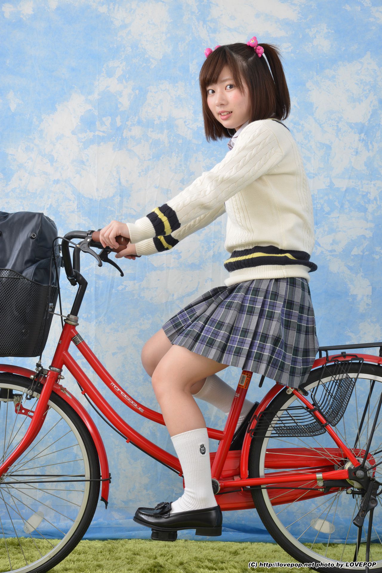 Rin Sasayama 笹山りん 萝莉学生Set8 [LovePop]_第2张