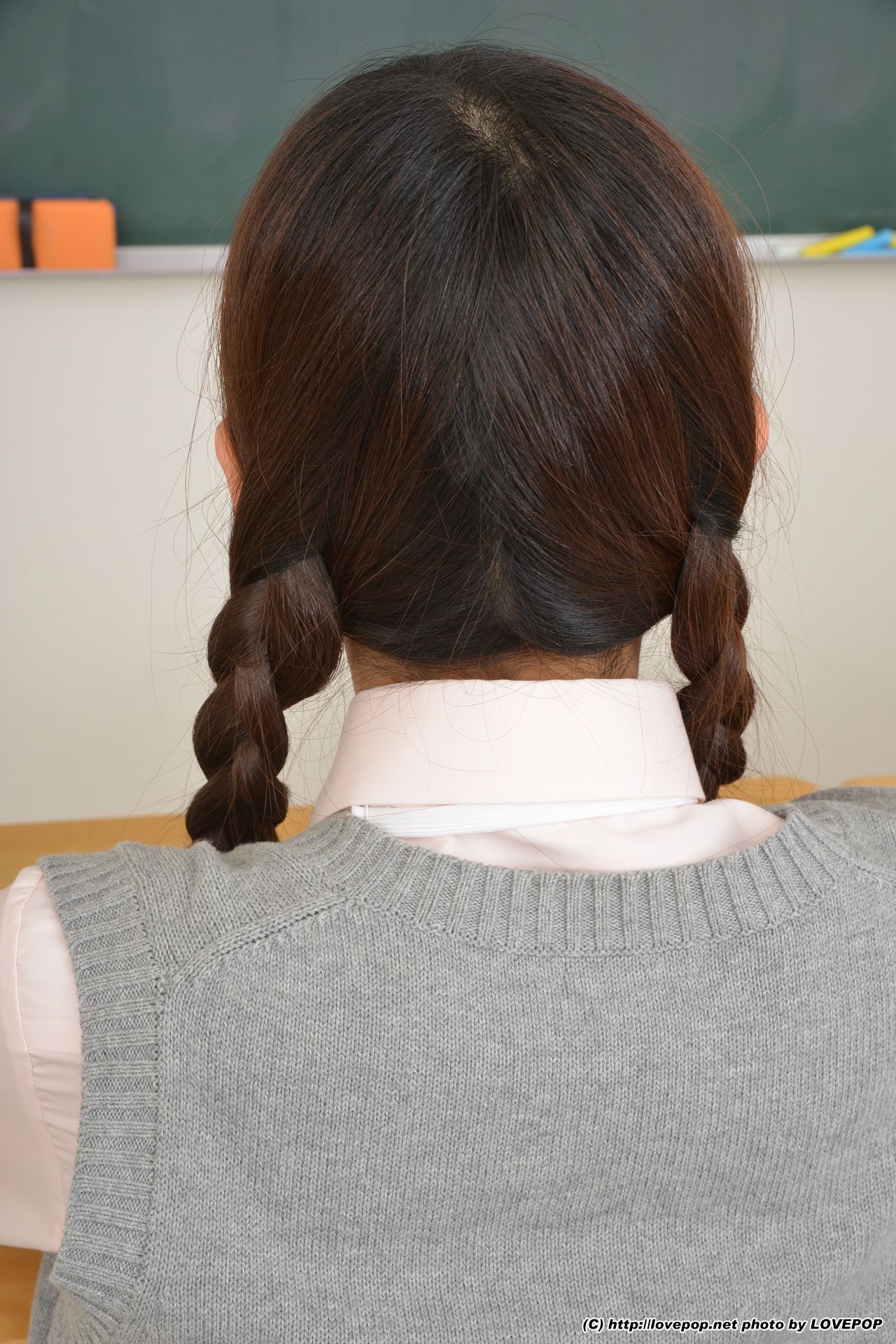 Chihiro Yuikawa 唯川千尋 校服 Set5 [LovePop]_第2张