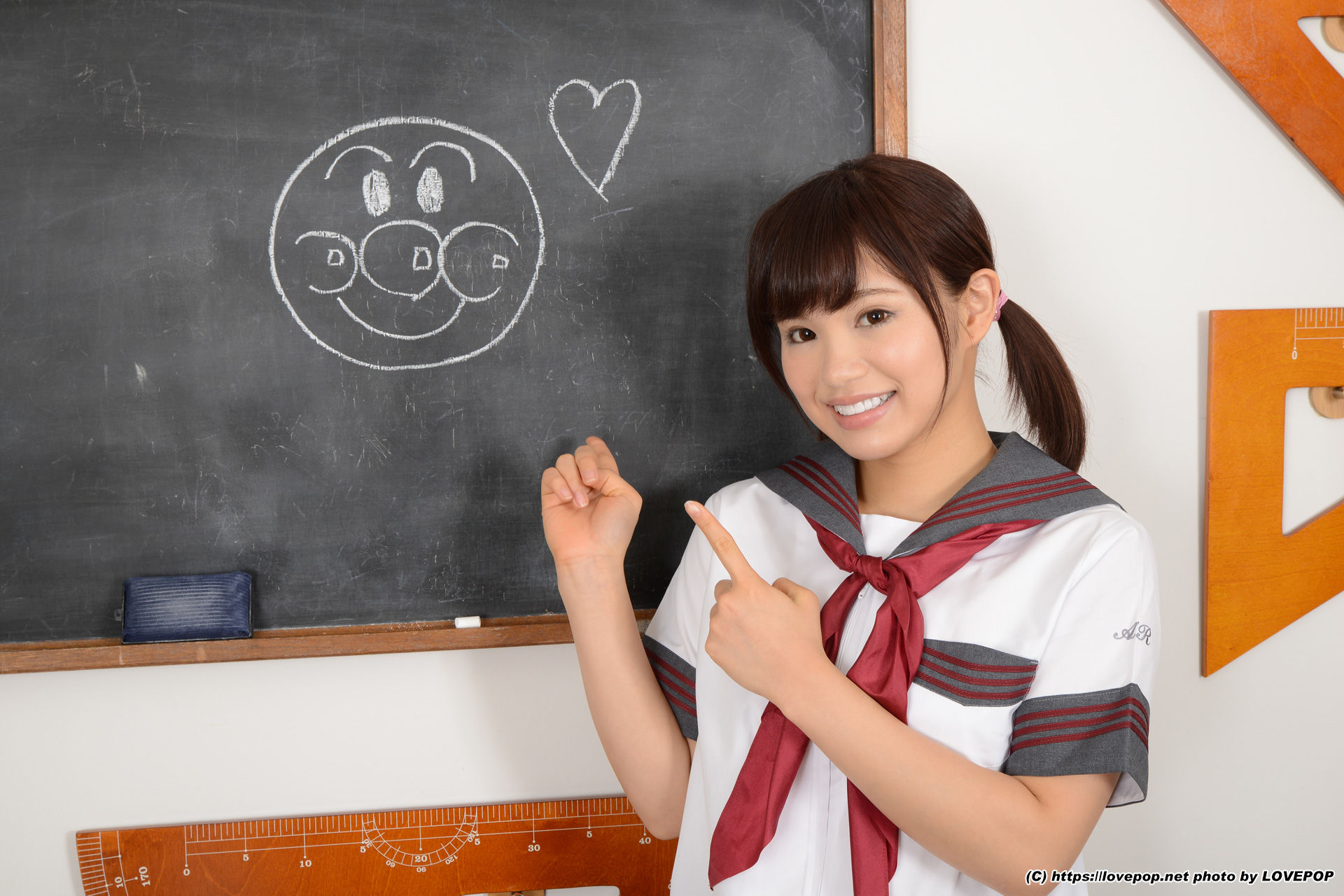 [LovePop] Kanon Akiyoshi 秋吉花音 Set04_第1张