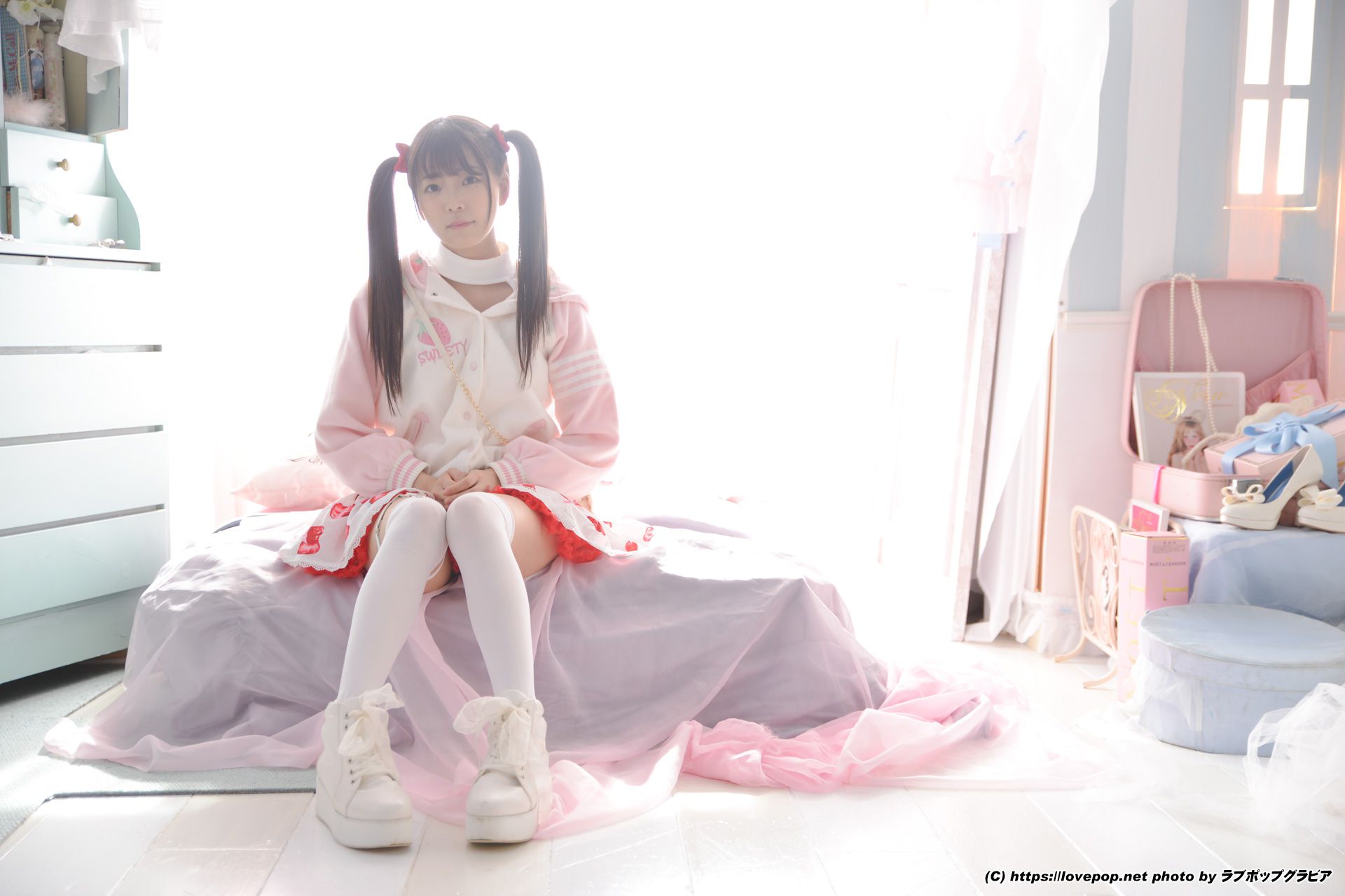 [LOVEPOP] Tatsumi Sina 辰巳シーナ Photoset 05_第1张