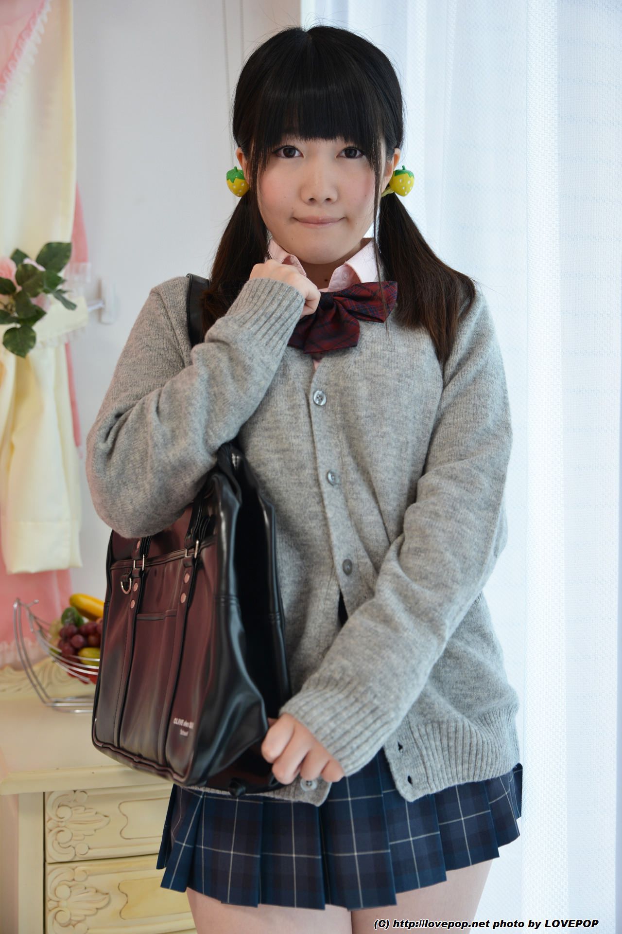 [LOVEPOP] Momo Watanabe 渡辺もも Photoset 02_第3张