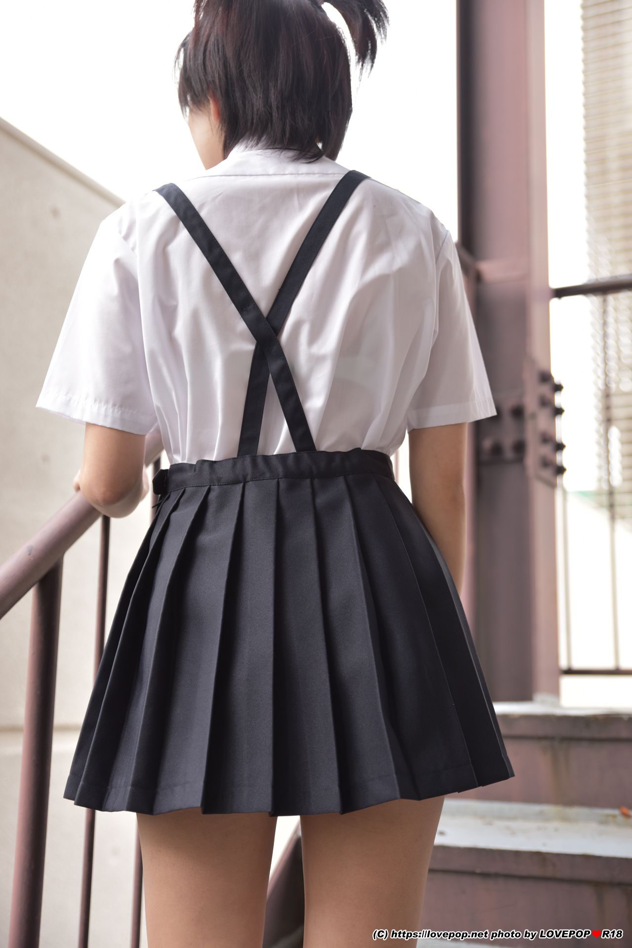 [LOVEPOP] Karin Niimi 新美かりん Photoset 06_第1张