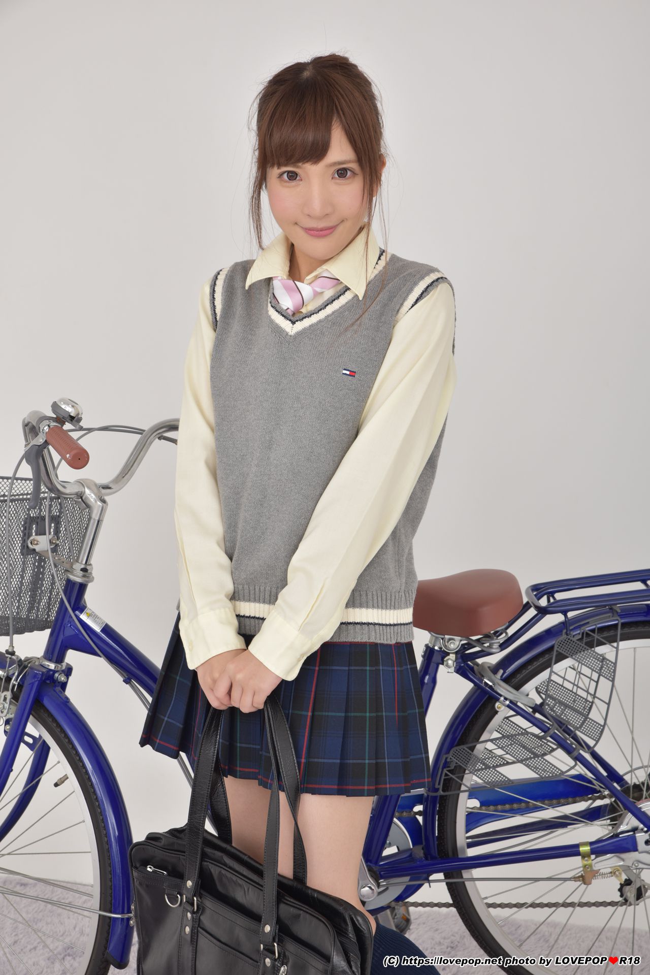 [LOVEPOP] Ayami Shionogi 汐乃木あやみ Photoset 04_第2张