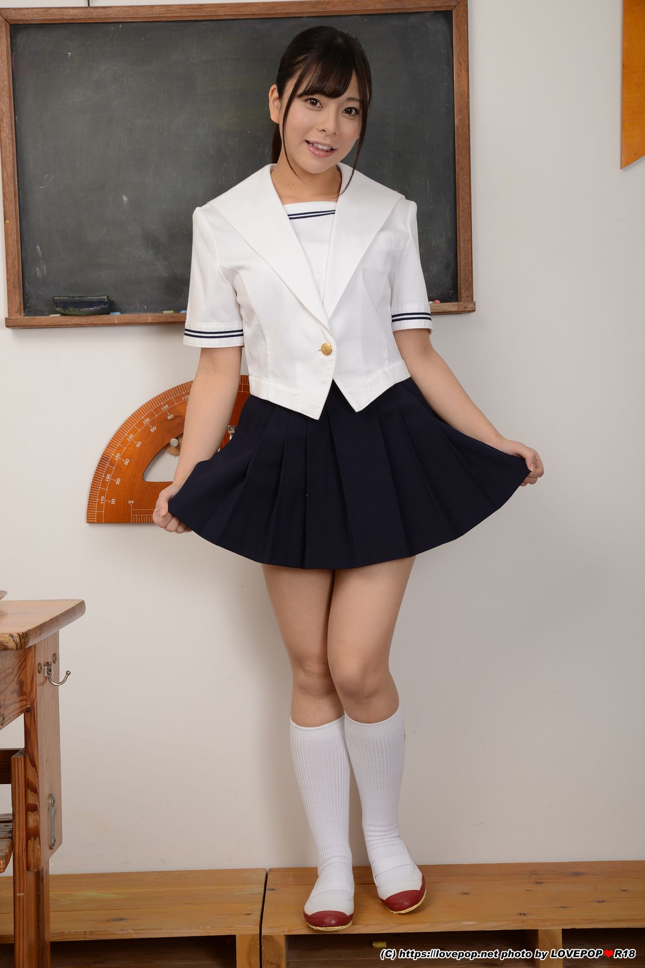 [LOVEPOP] Azusa Misaki 岬あずさ Photoset 04_第1张