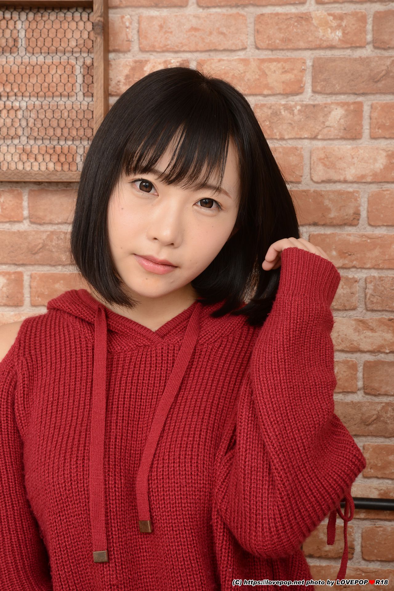 [LOVEPOP] Yui Shirasaka 白坂有以 Photoset 03_第3张