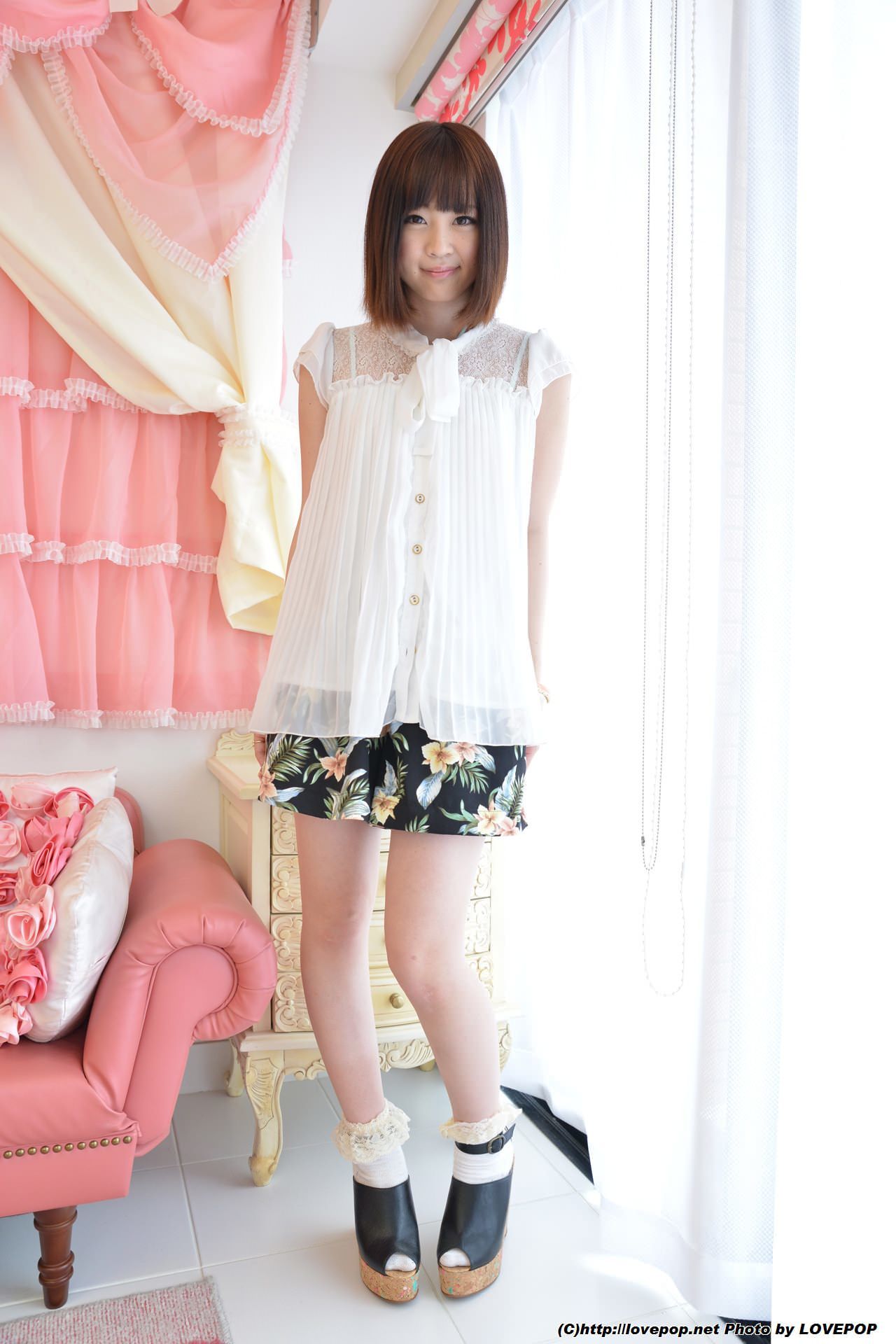 [LOVEPOP] Natsu Maika 麻衣花なつ Photoset 02_第1张