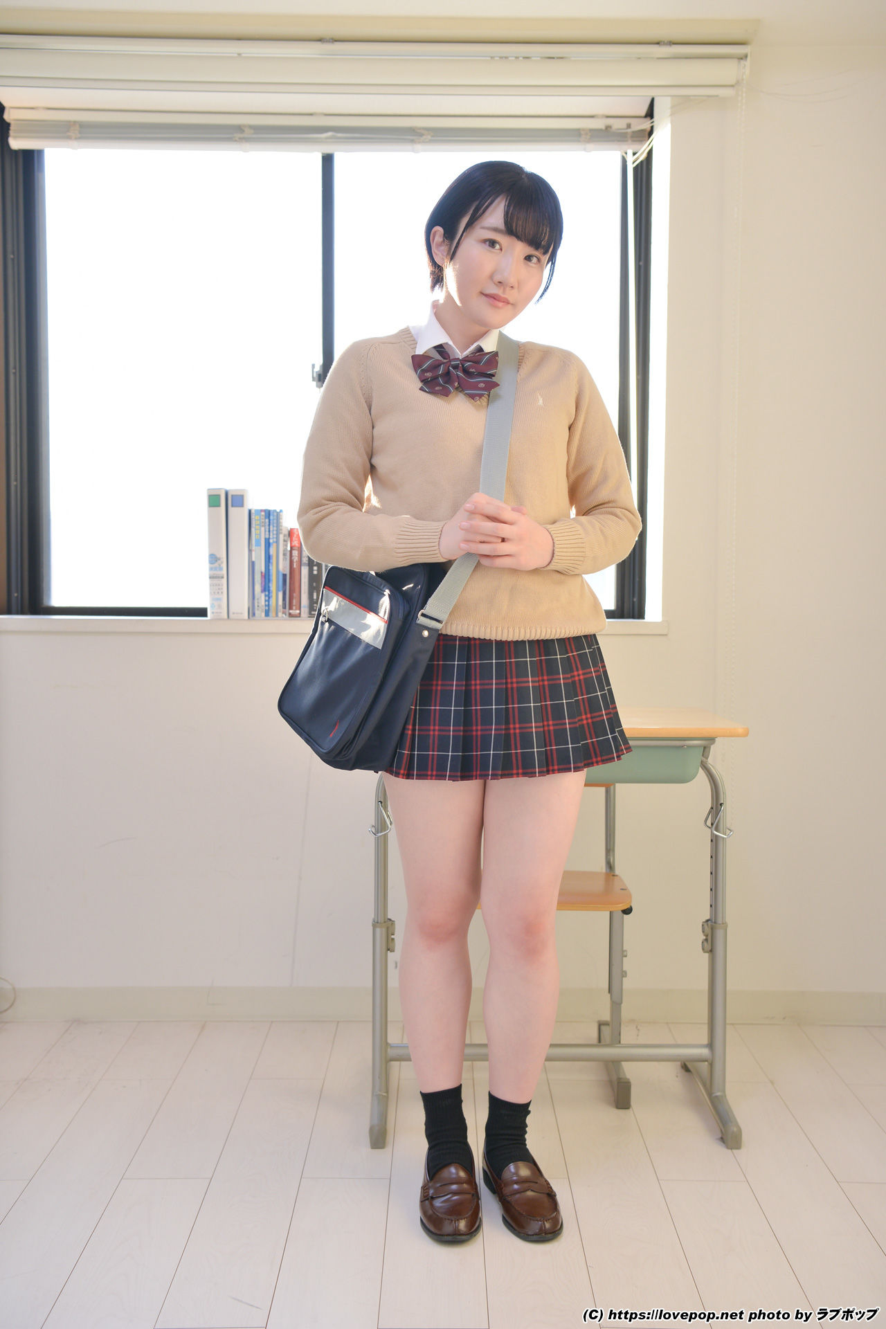 [LOVEPOP] Umi Higashino 東野羽海 Photoset 02_第2张