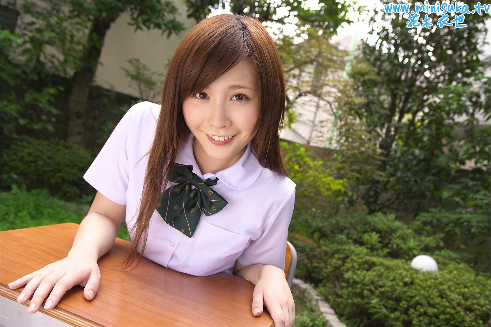 花木衣世 Iyo Hanaki 现役女子高生 [Minisuka.tv]_第2张