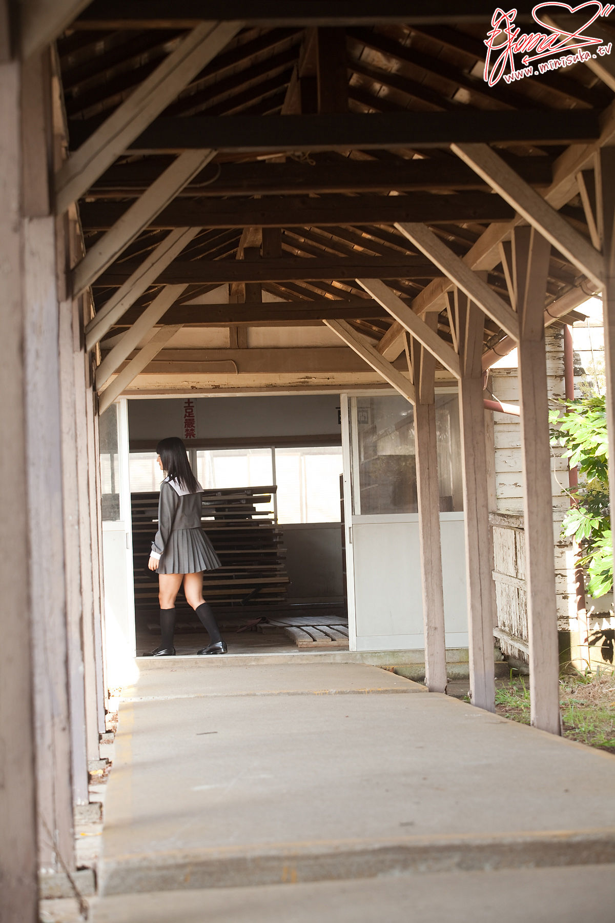 西永彩奈 Ayana Nishinaga 第一部 [Minisuka.tv]_第3张