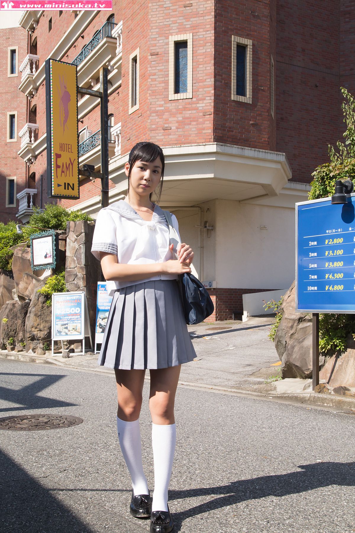 Mitsuki Imai 今井蜜月 現役女子高生 [Minisuka.tv]_第1张