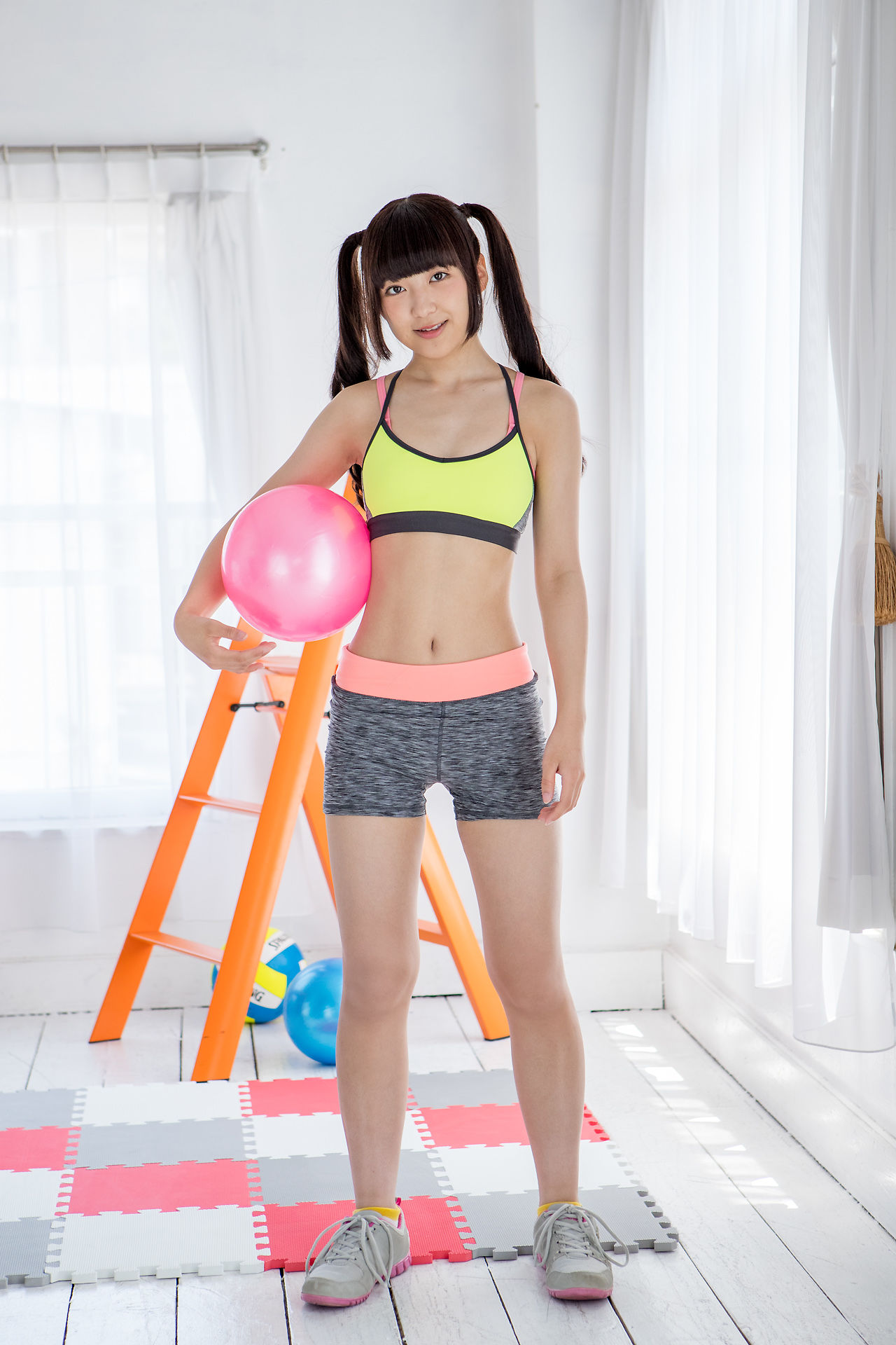 高梨あい《双马尾健身+背心系列》 [Minisuka.tv]_第3张