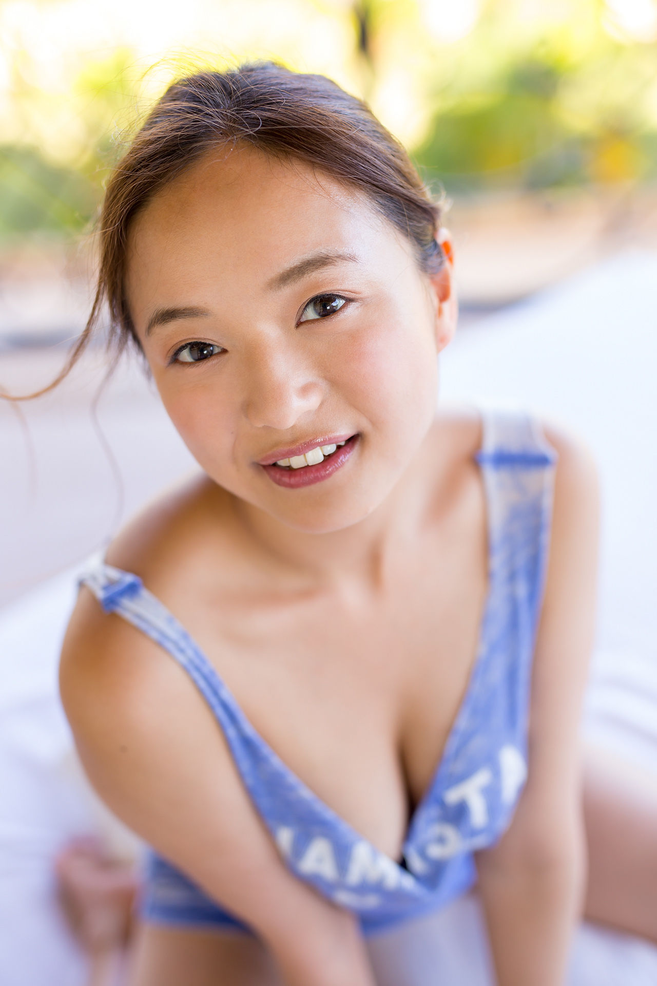 山中真由美《背心诱惑+高叉制服》 [Minisuka.tv]_第4张