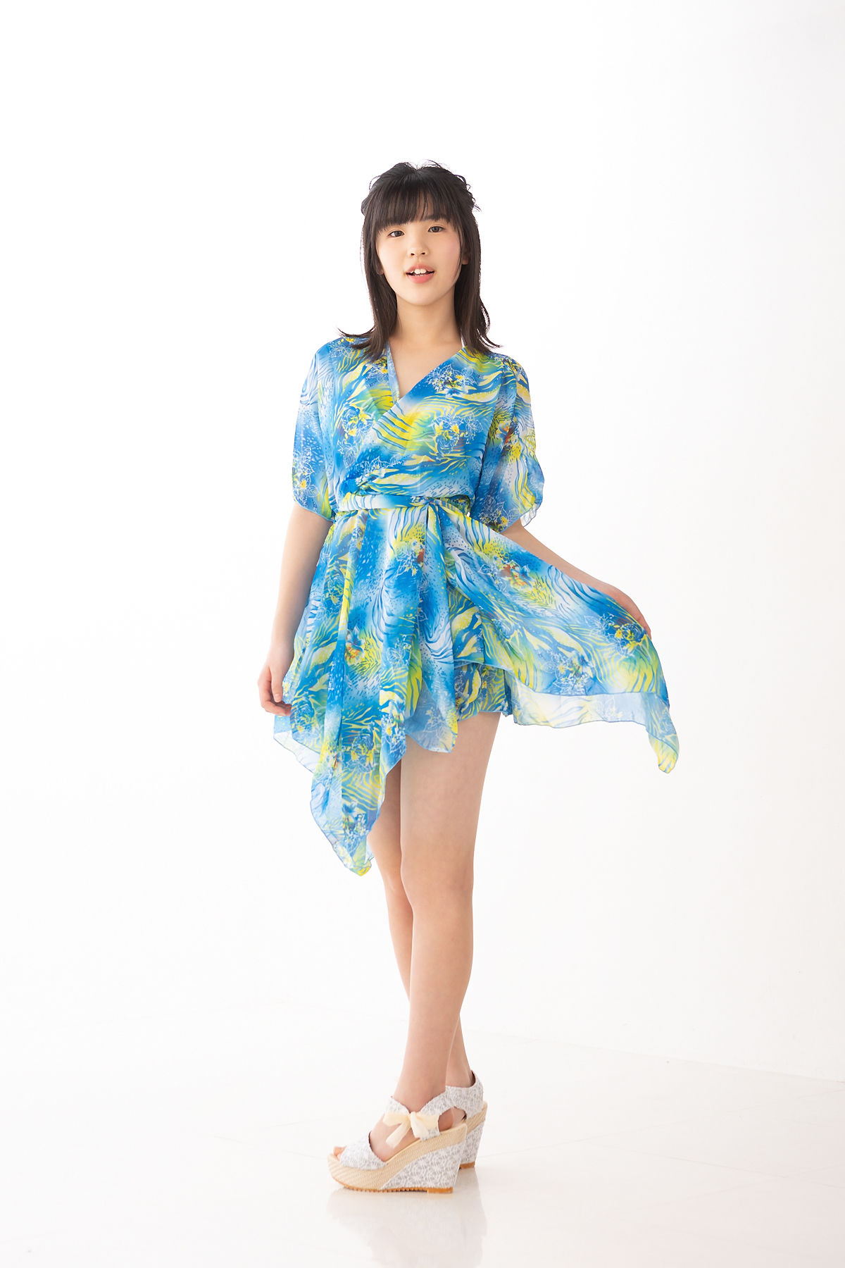 [Minisuka.tv] Ami Manabe 眞辺あみ - Fresh-idol Gallery 62_第1张