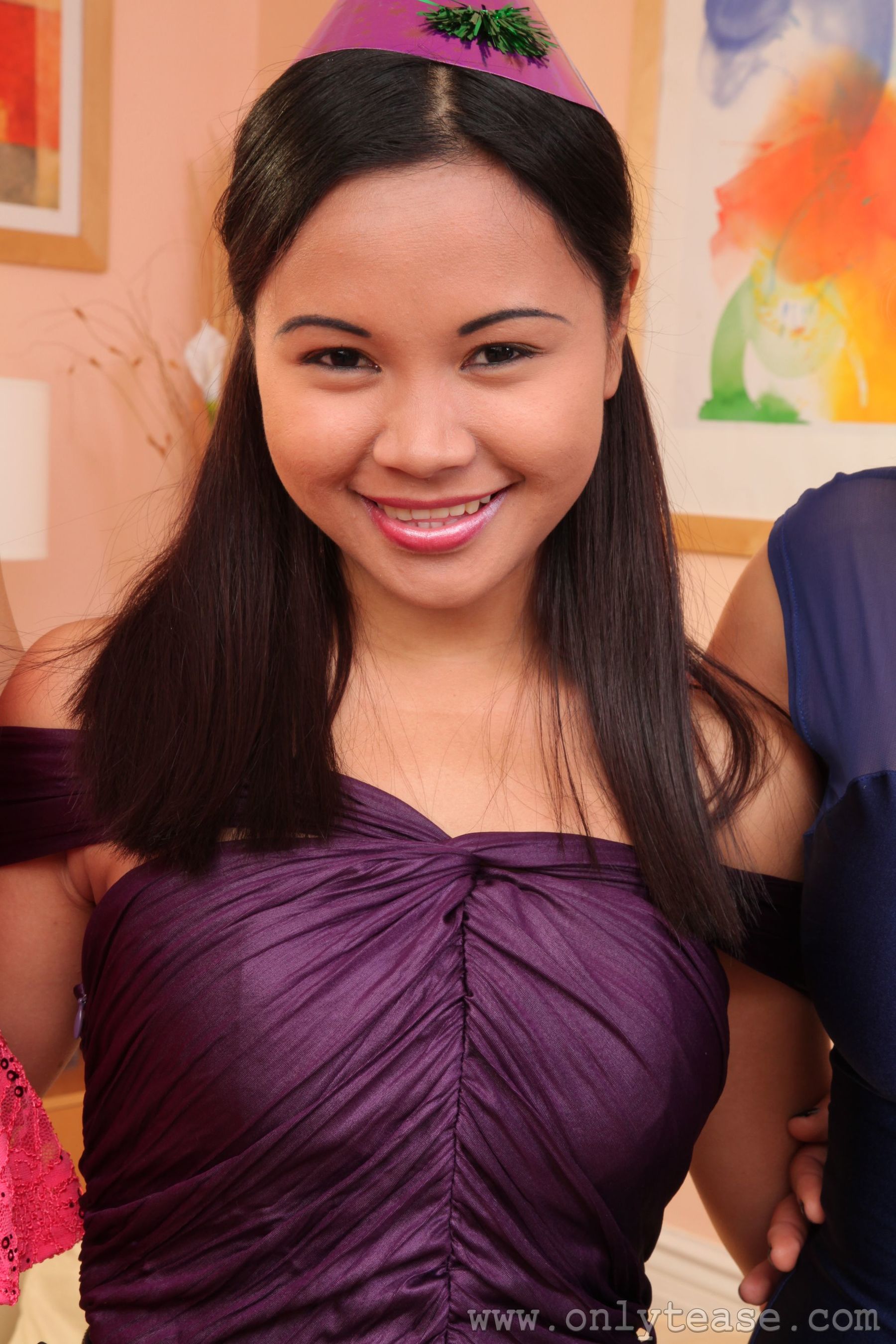 [OnlyTease丝袜] Charley S 圣诞丝袜女郎诱惑_第5张