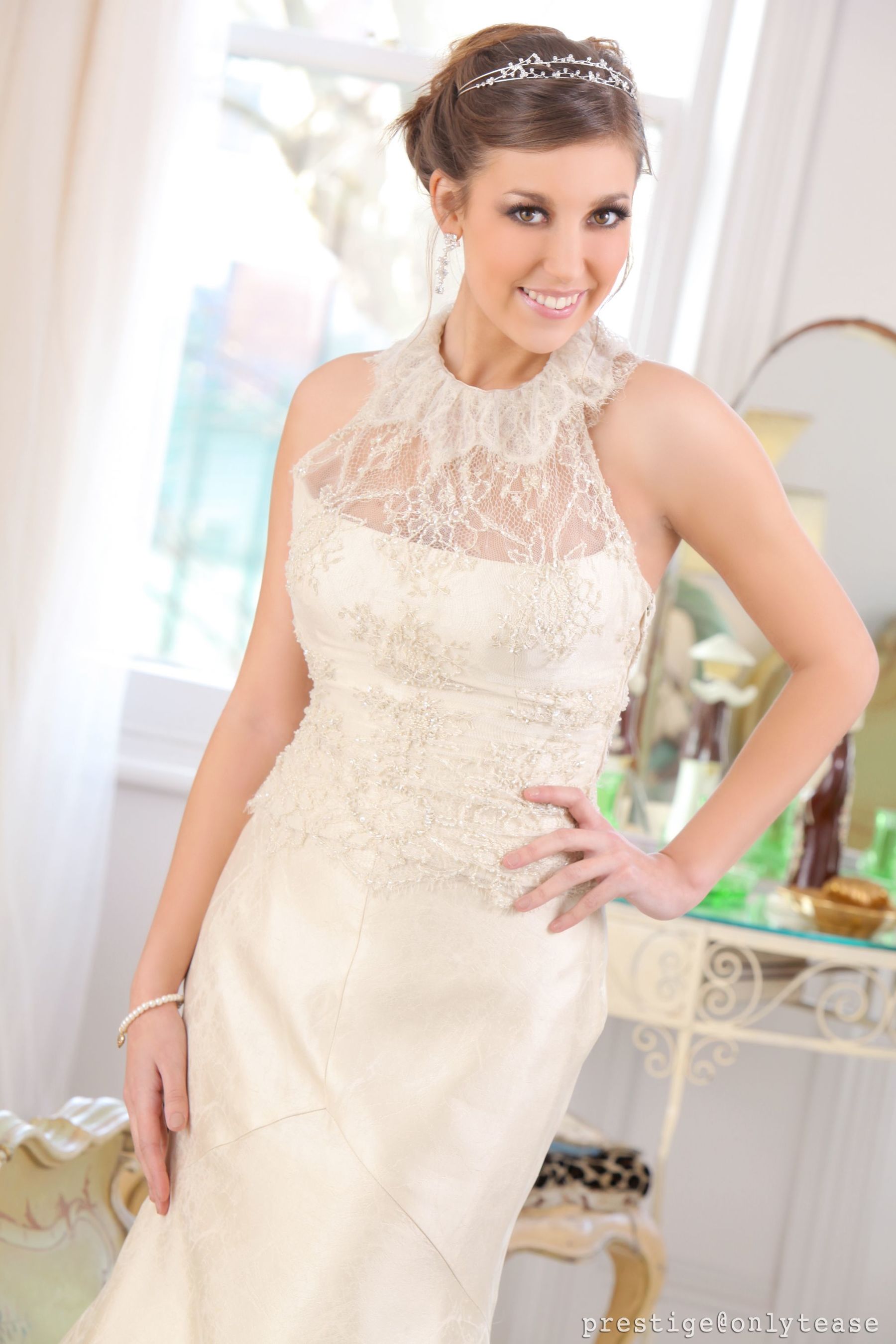 [OnlyTease] Ava Watts 婚纱诱惑_第4张