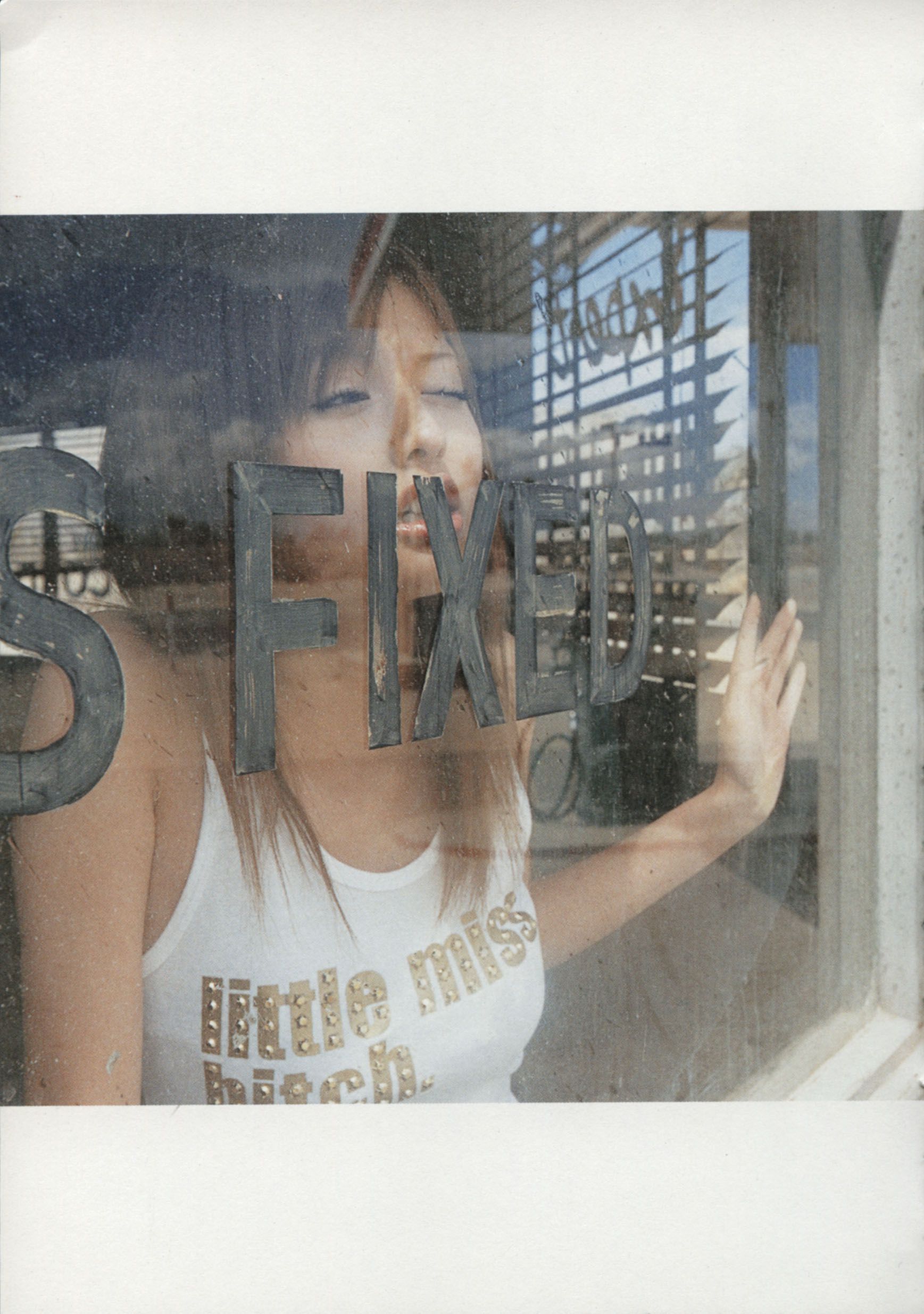 Emi Suzuki 铃木惠美 《Love》[PB]_第5张