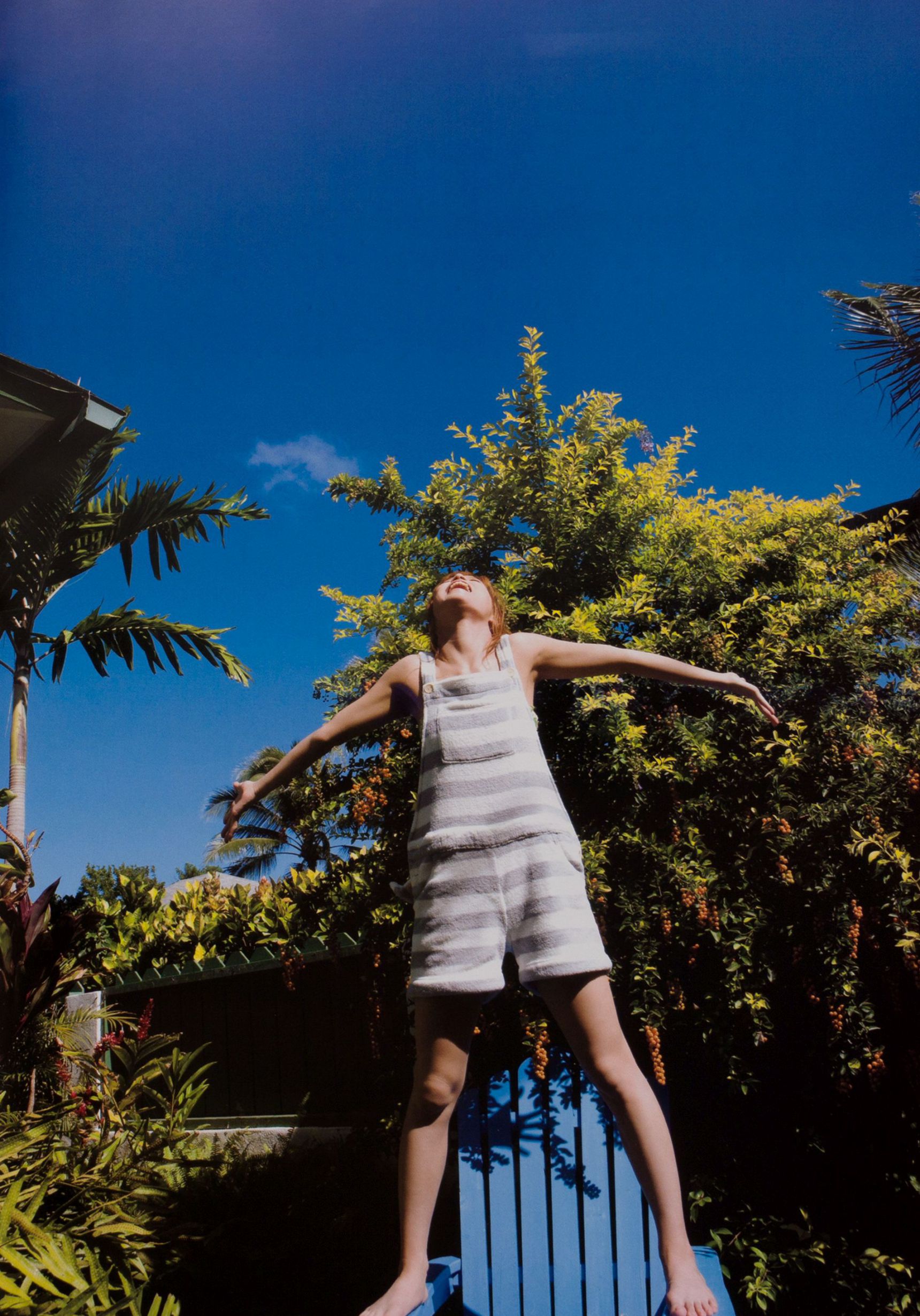 亀井絵里 《sweet》 [Photo Book]_第4张