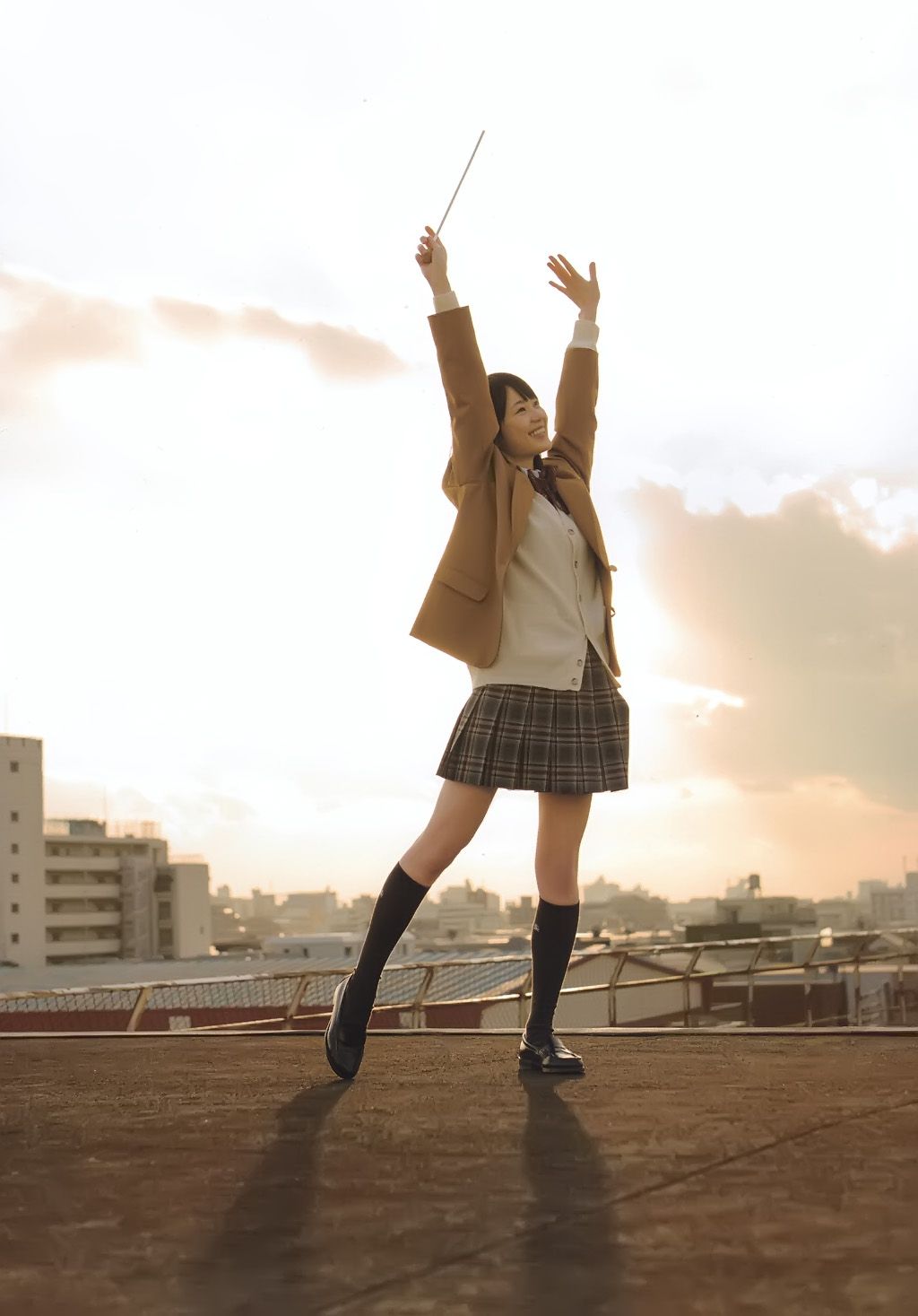 生田絵梨花、兒玉遥 《Graduation 高校卒業》[PB]_第5张