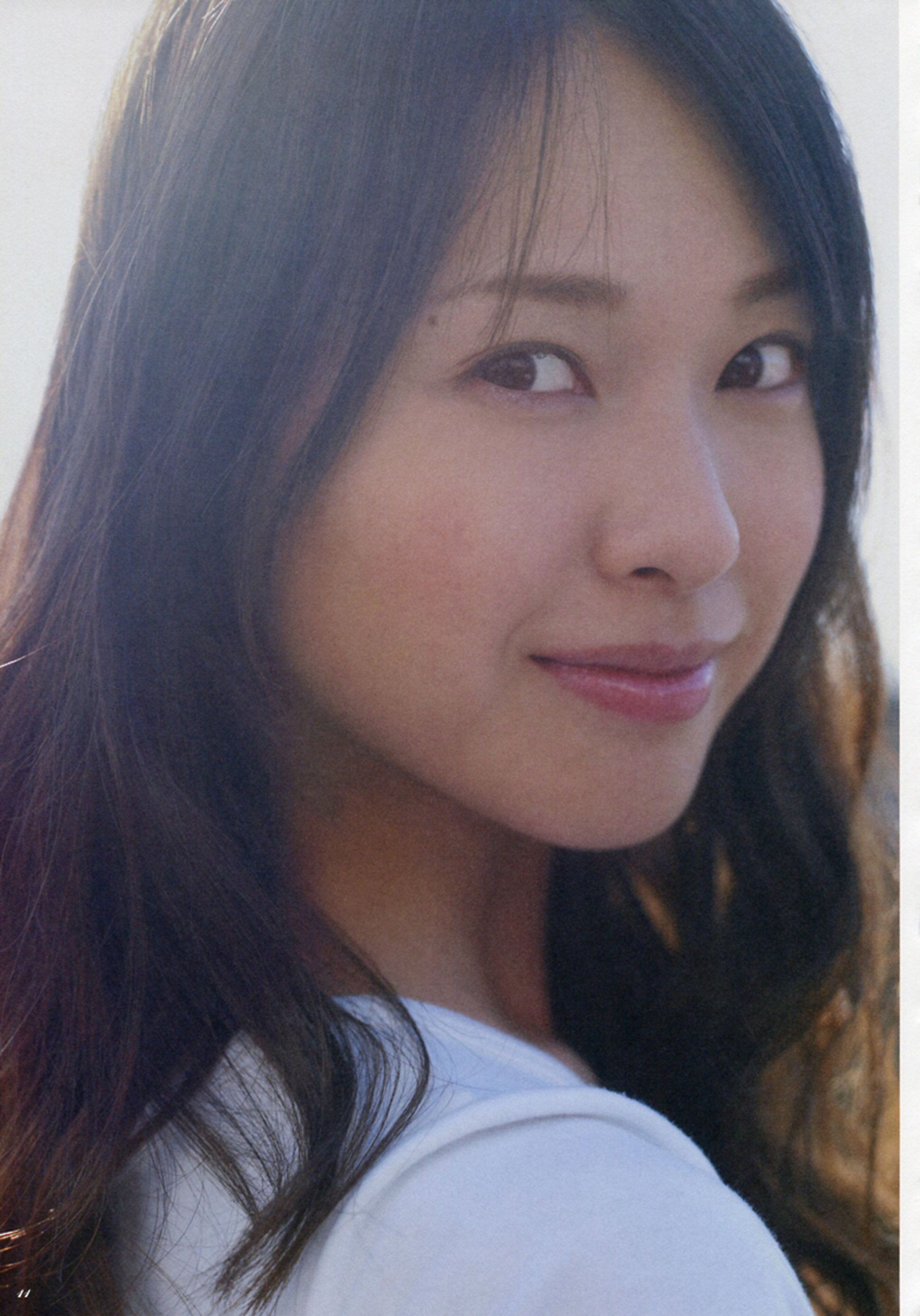 户田惠梨香《ERIKA×CECIL McBEE Vivace》 [PB]_第2张