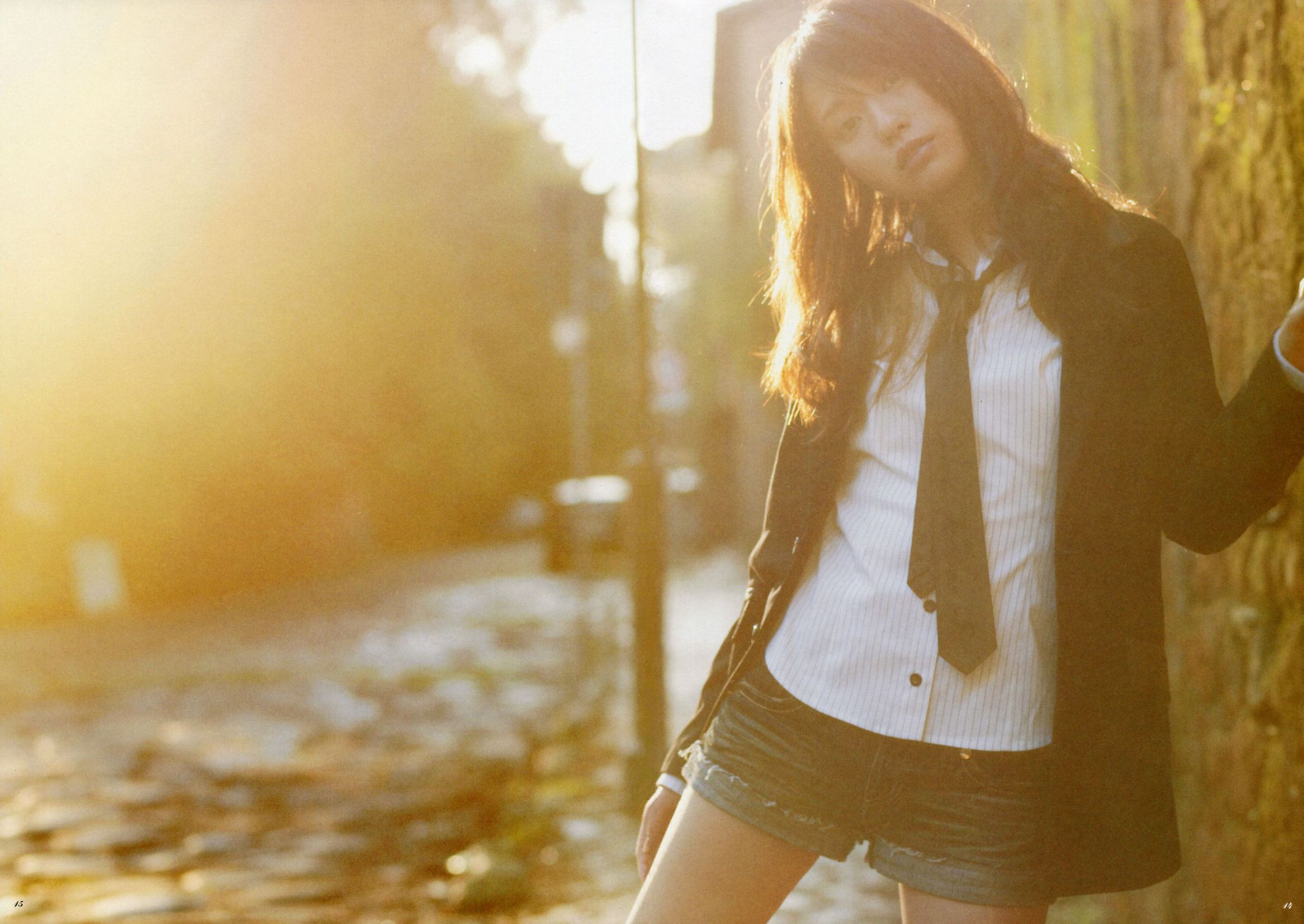 户田惠梨香《ERIKA×CECIL McBEE Vivace》 [PB]_第5张