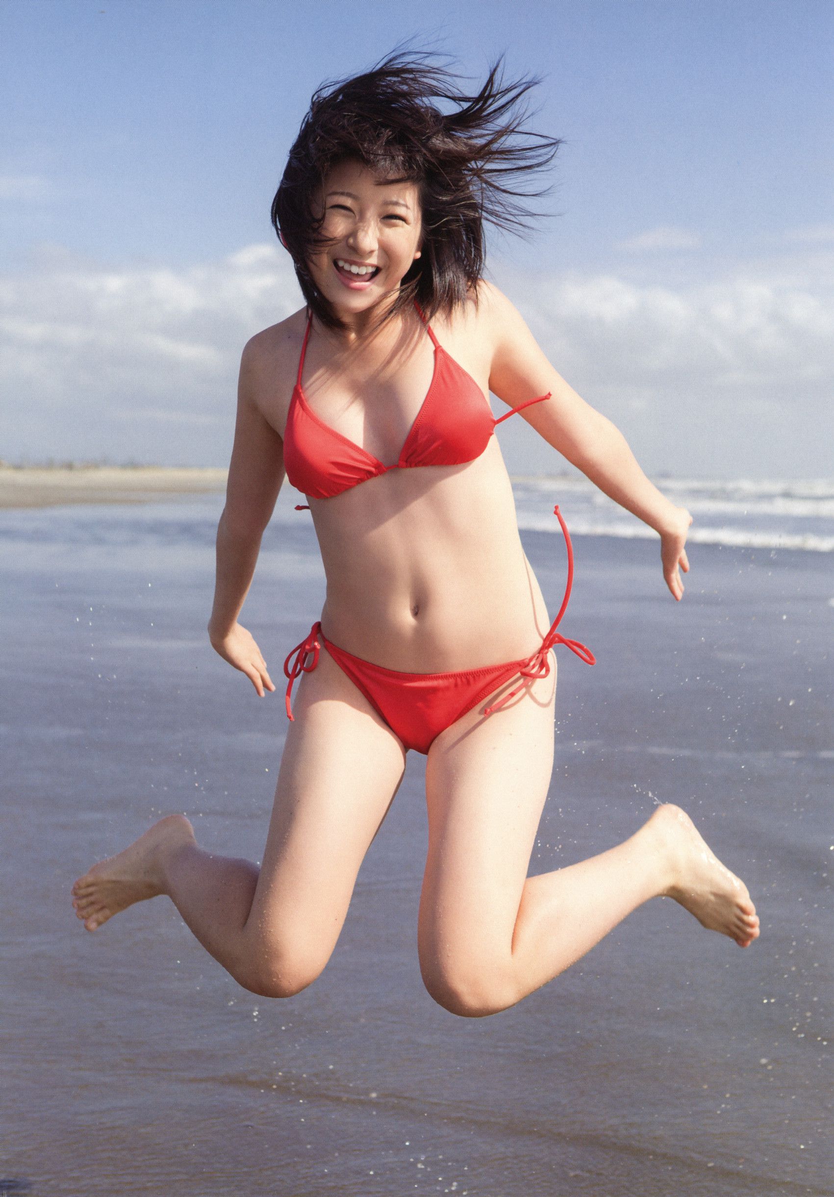 福田花音《Kanyon 17》 [Photo Book]_第2张