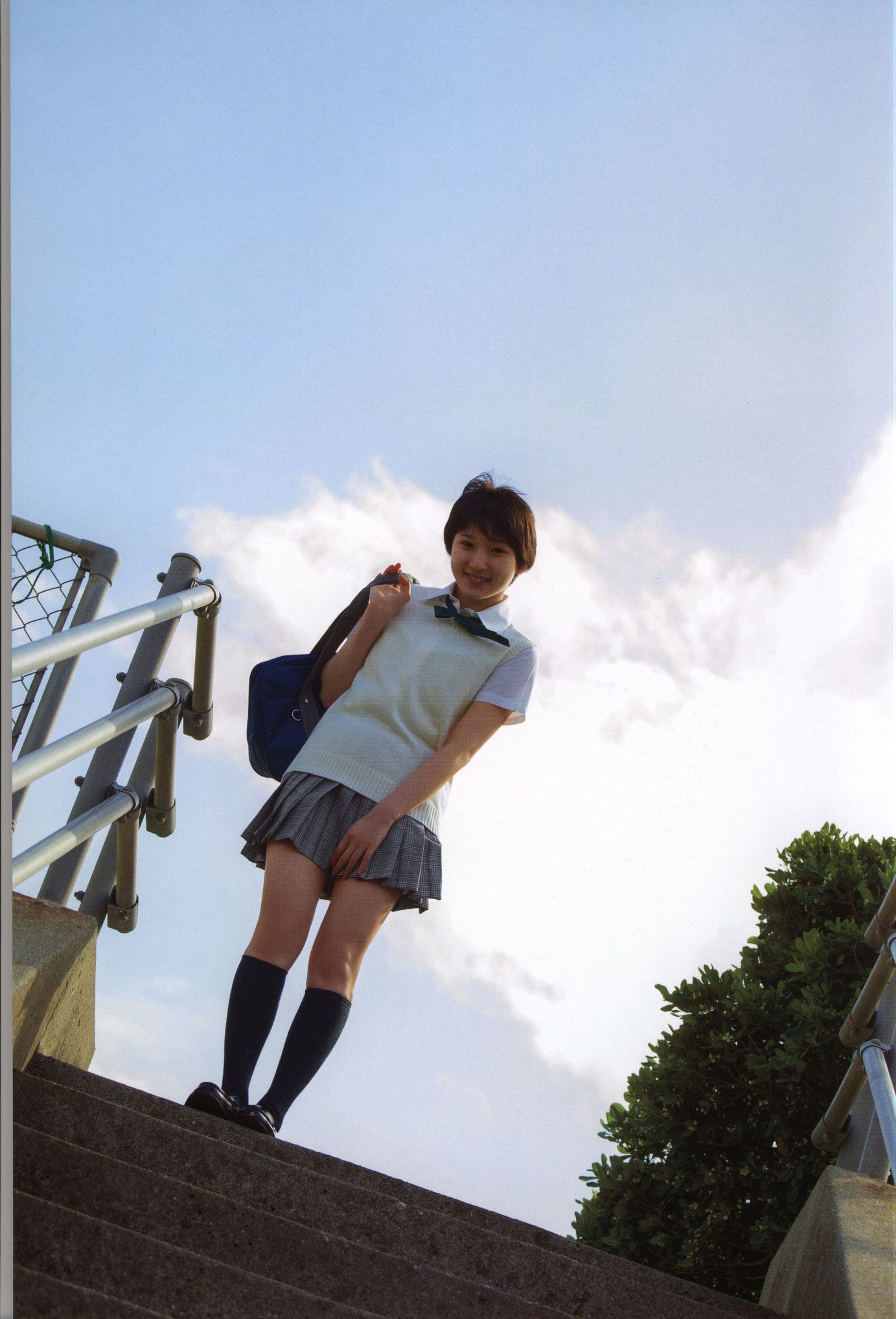 宮本佳林《Karin sixteen》Amazon限定カバーVer  [PB]_第2张