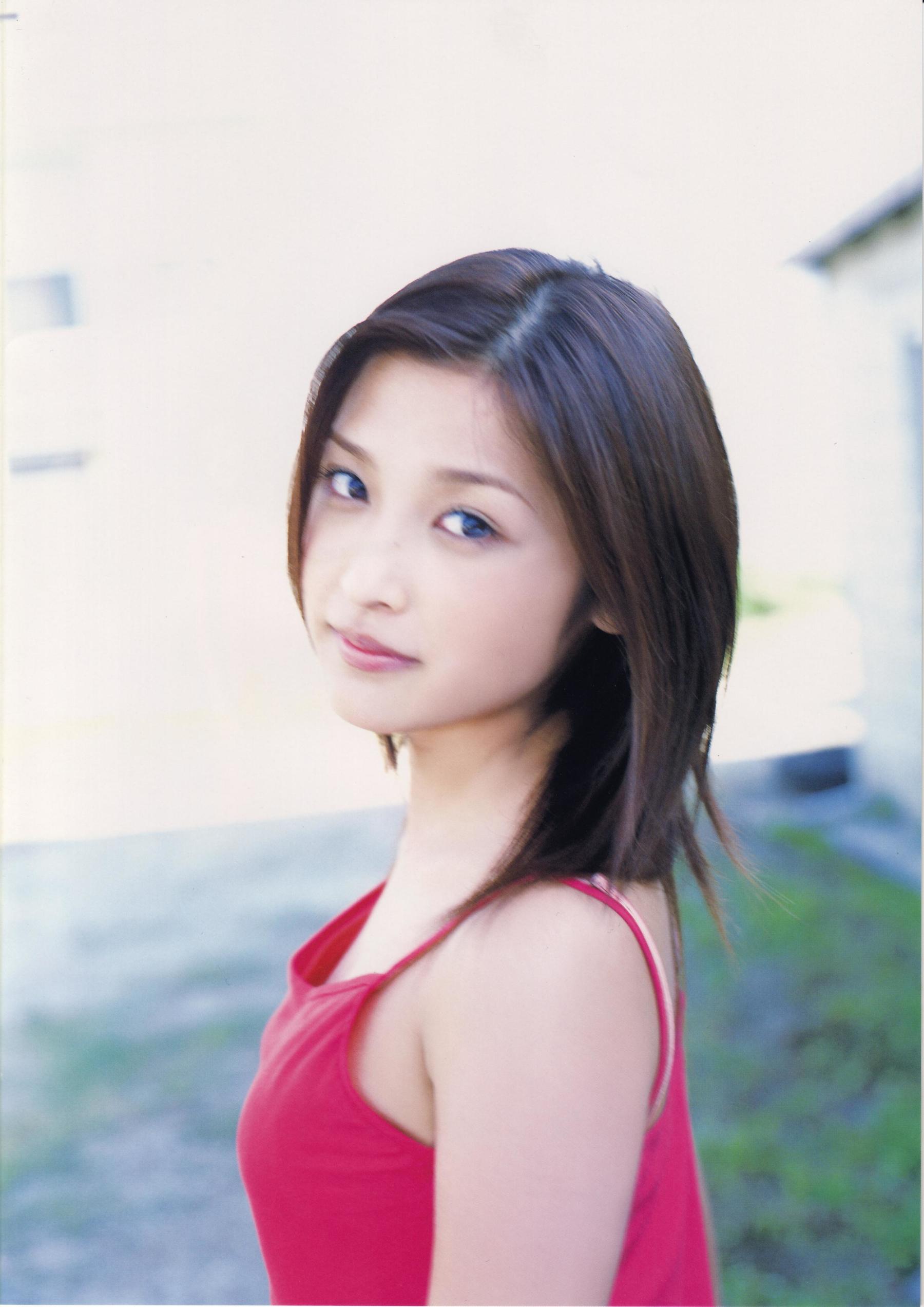 石川梨華《Hana bi 華美》 [PhotoBook]_第5张