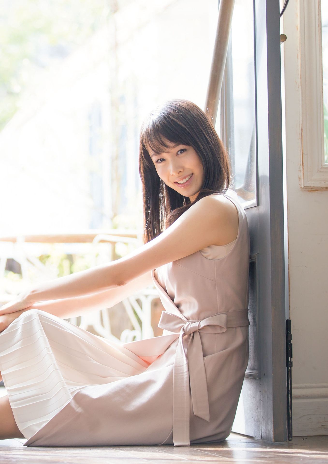 原色美人キャスター大図鑑2017《Cent Force Dprout & Kansai Fresh File》 [PhotoBook]_第4张