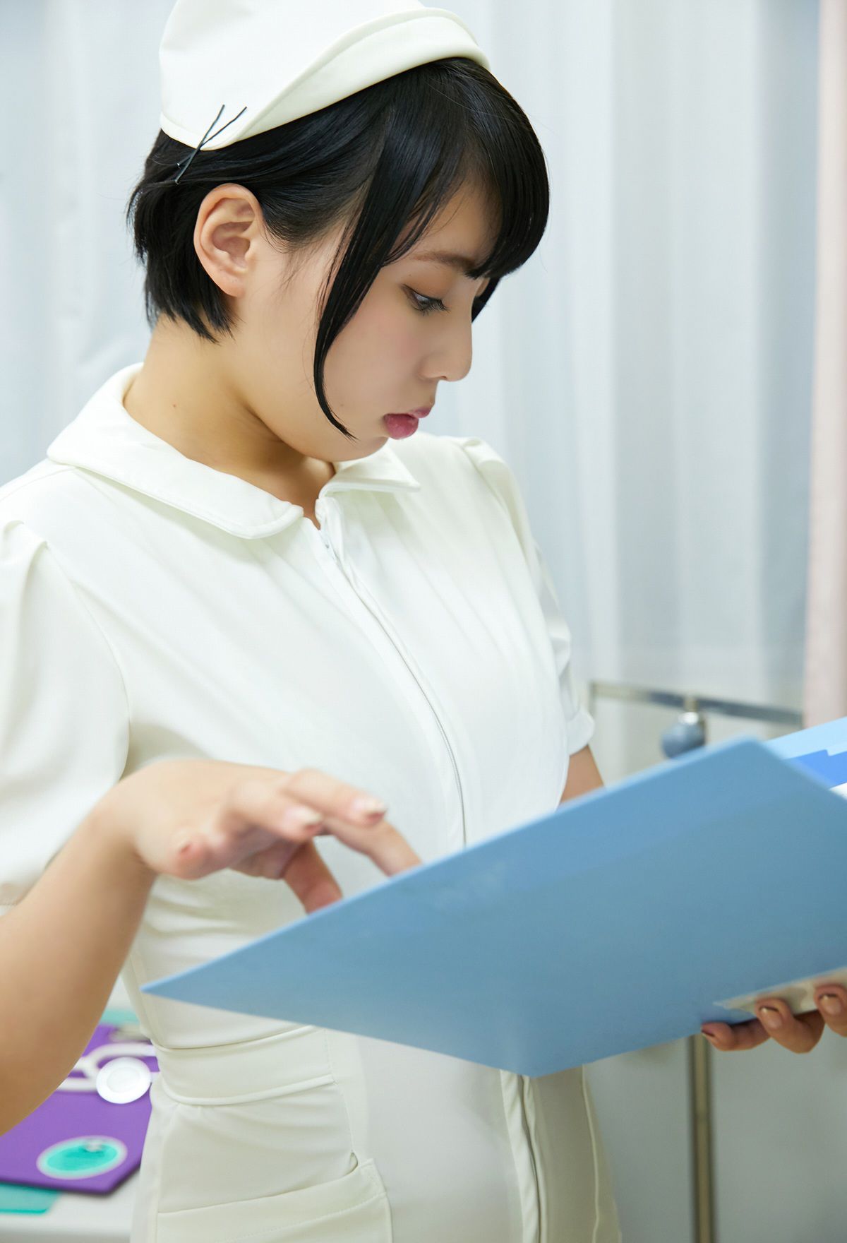 [photobook] Kaoru Yasui 安位薫 - Yasui is in charge today 本日担当の安位です｡_第3张