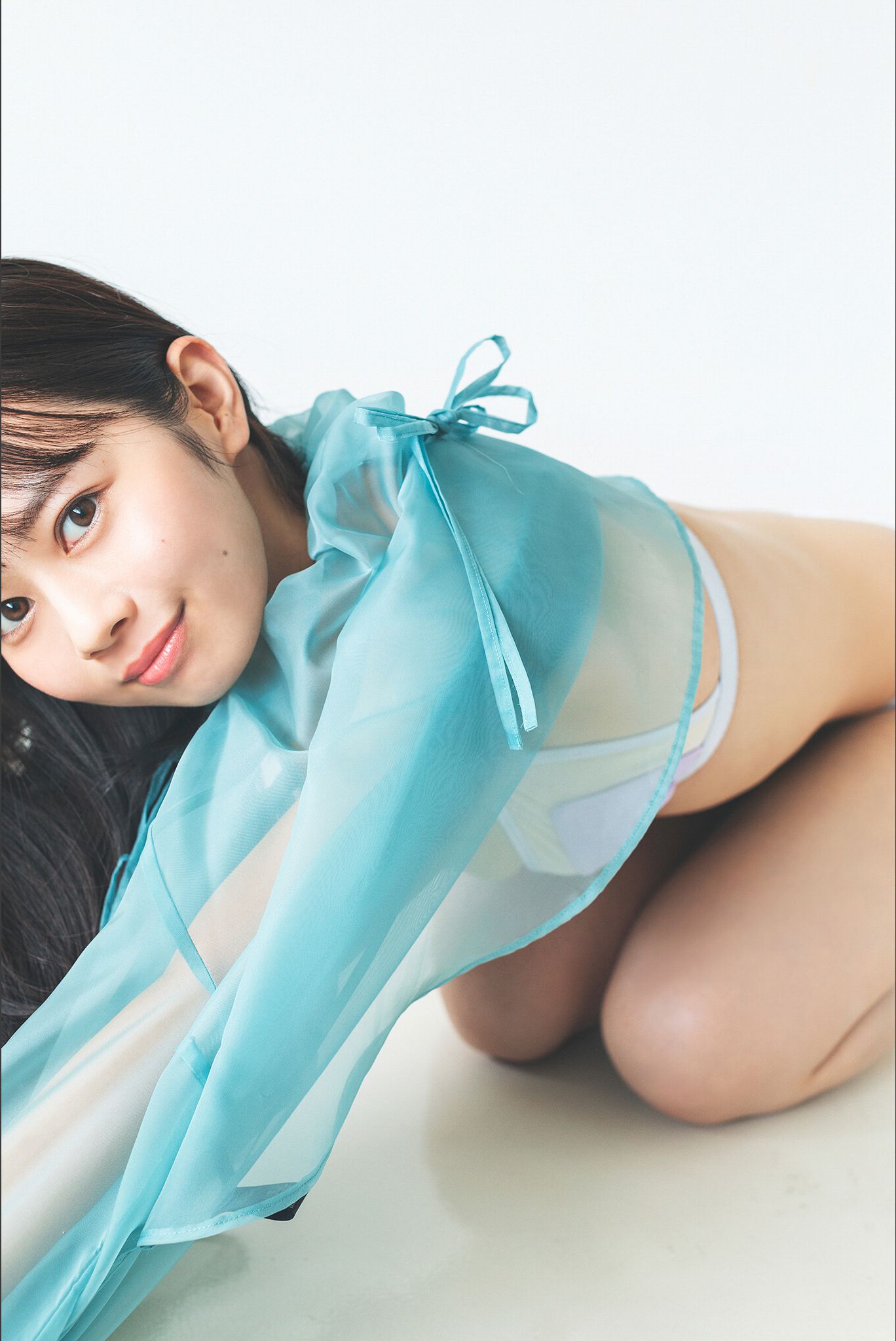 [photobook] ＃ババババンビ 近藤沙瑛子「Pure purple」FRIDAYデジタル写真集_第3张