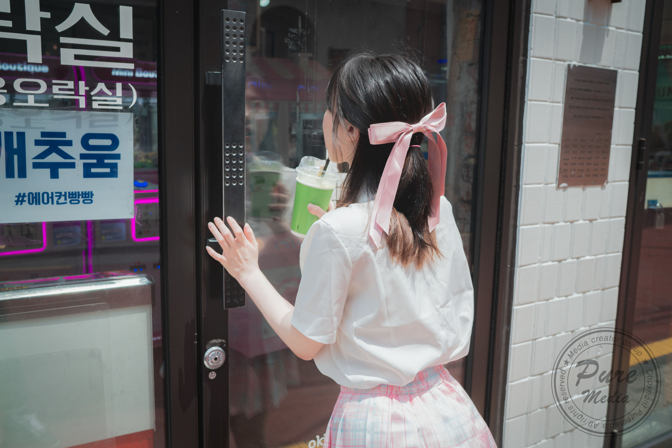 [PURE MEDIA] Vol.187 - Uhye_第2张