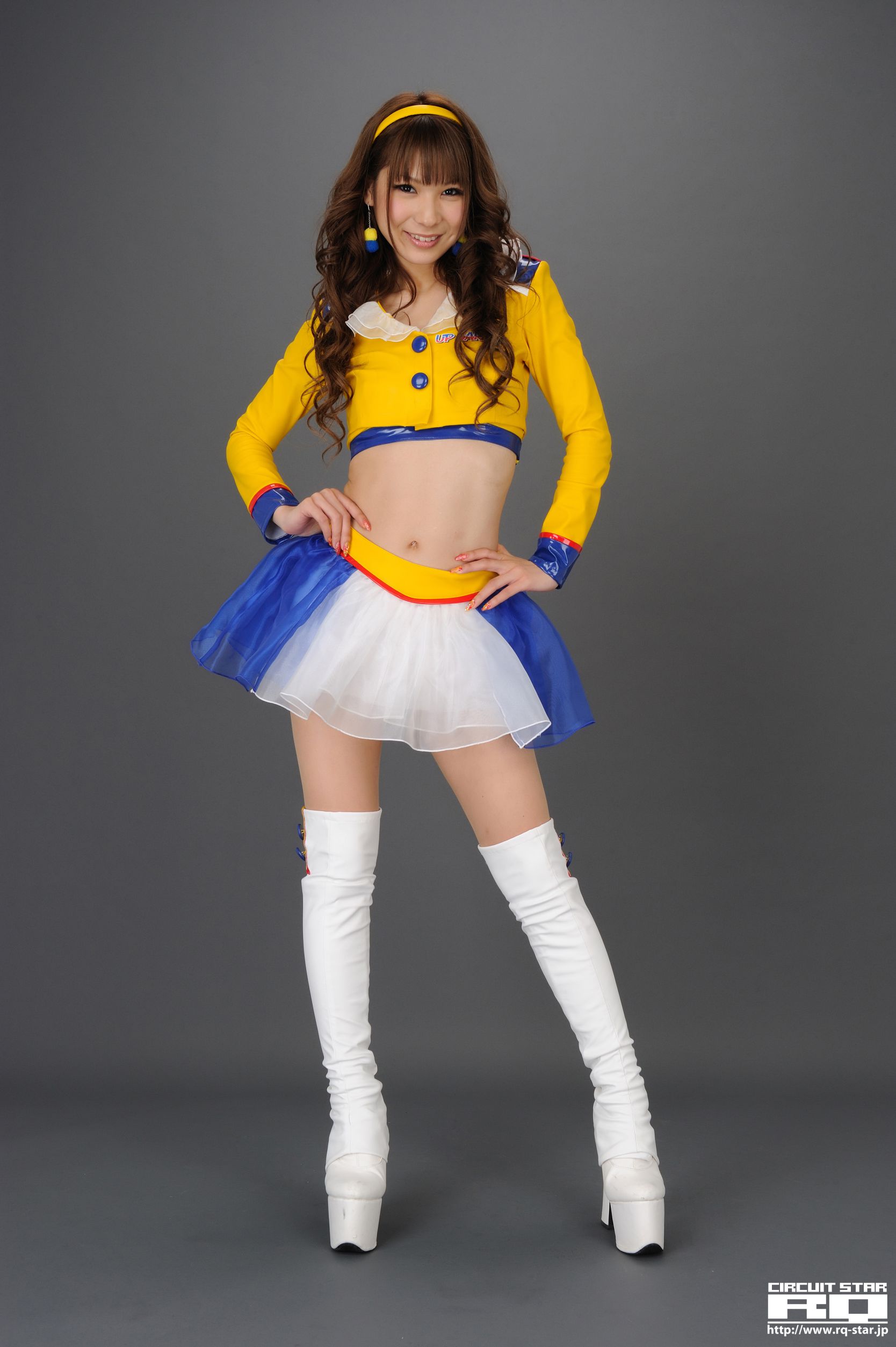 [RQ-STAR] NO.00512 彩世めい Race Queen 写真集_第2张