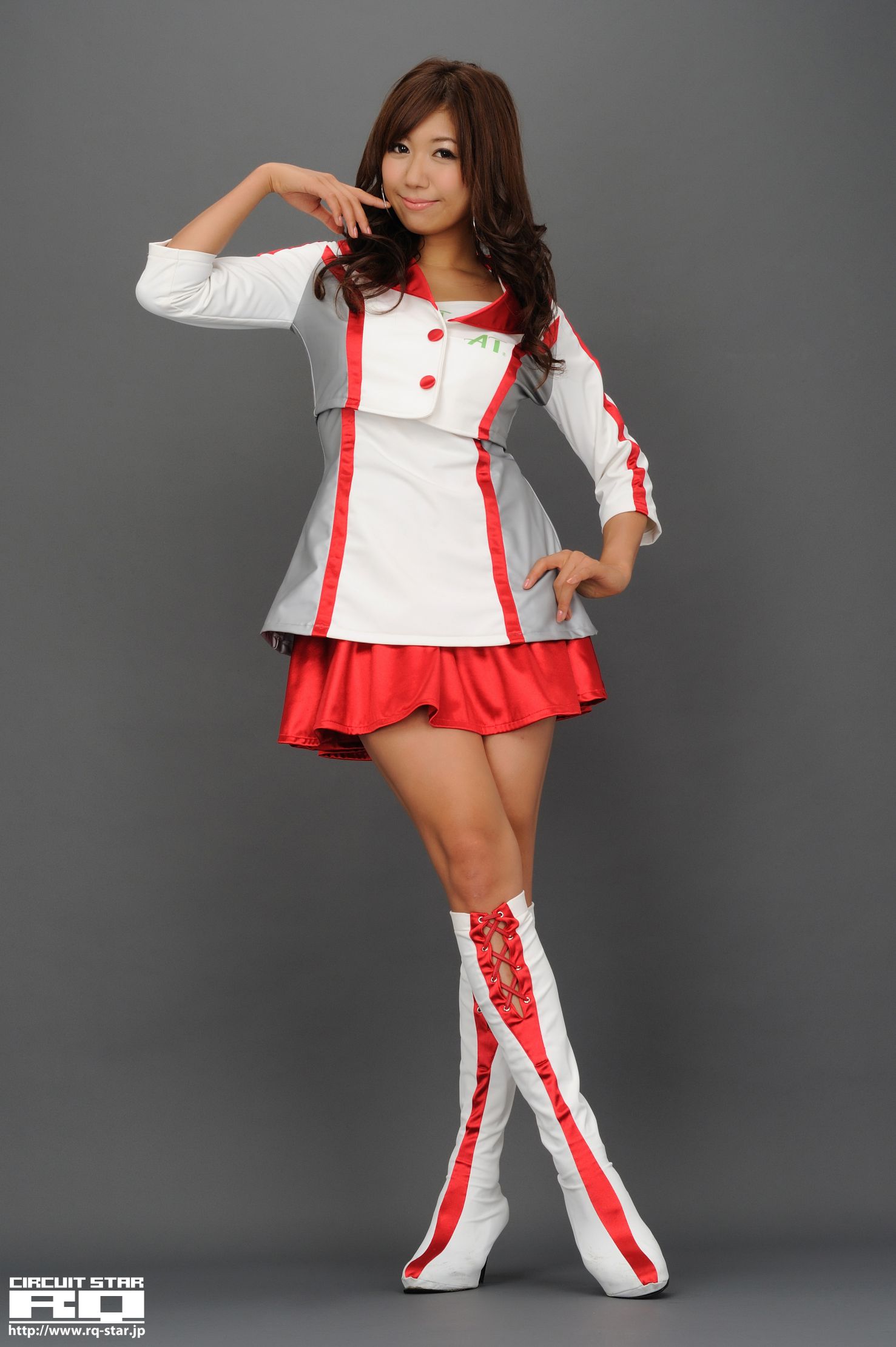 [RQ-STAR] NO.00568 Kanon Hokawa 穂川果音 Race Queen 写真集_第2张