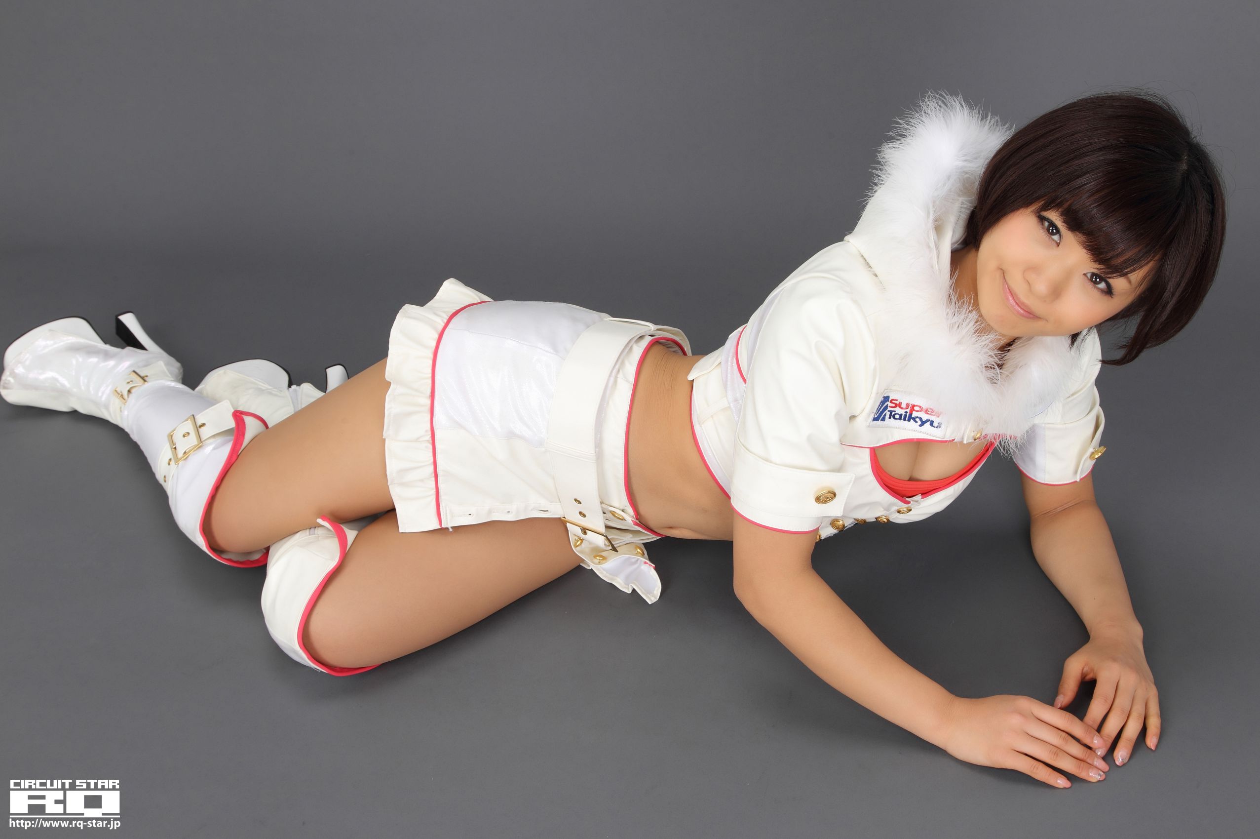 [RQ-STAR] NO.00616 安枝瞳 Race Queen 赛车女郎 写真集_第3张